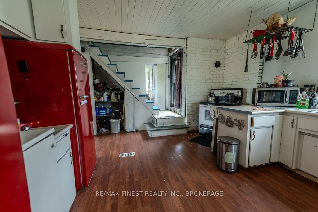 142 Cooks Road