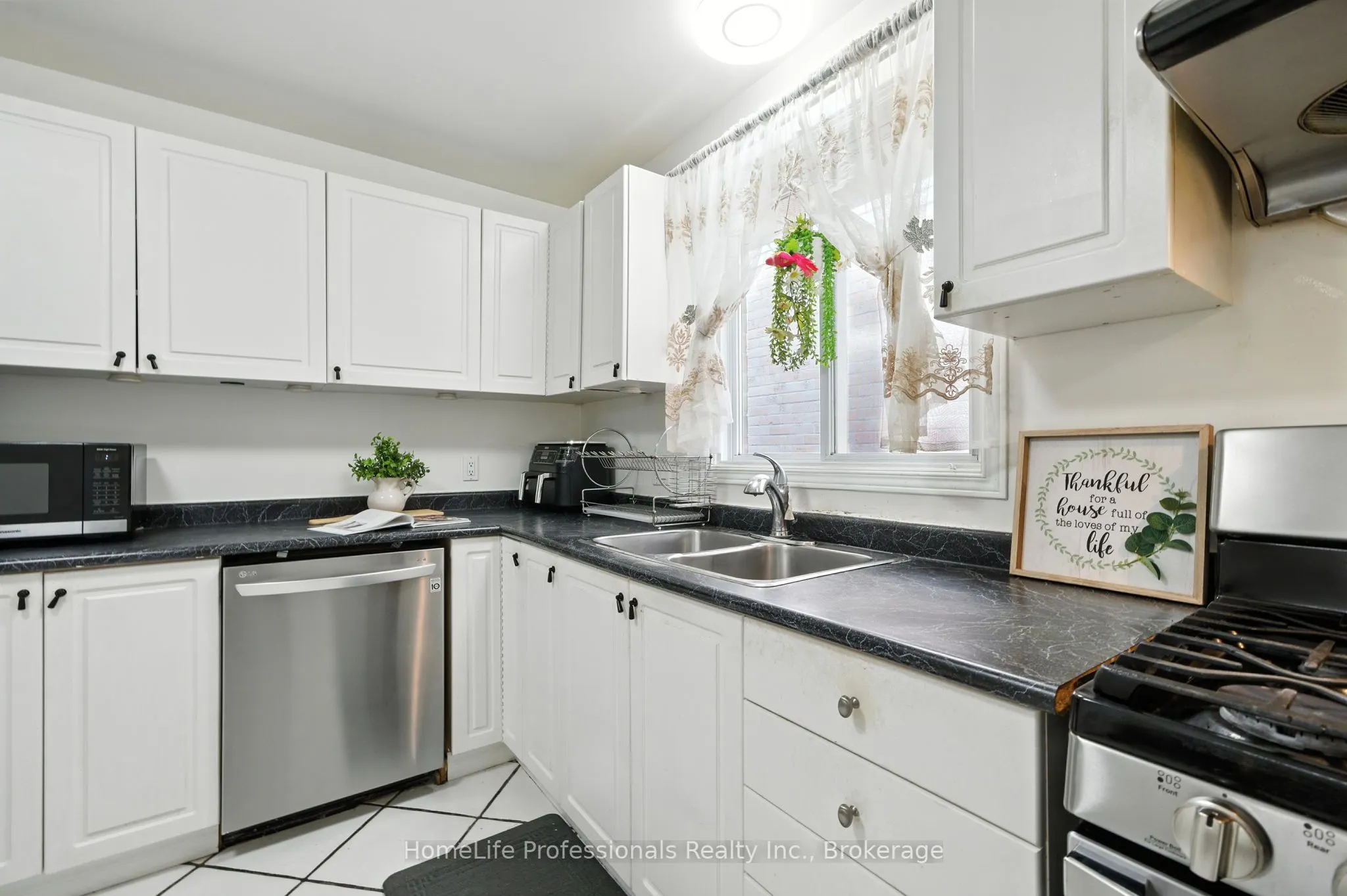 67 Lynnette Drive