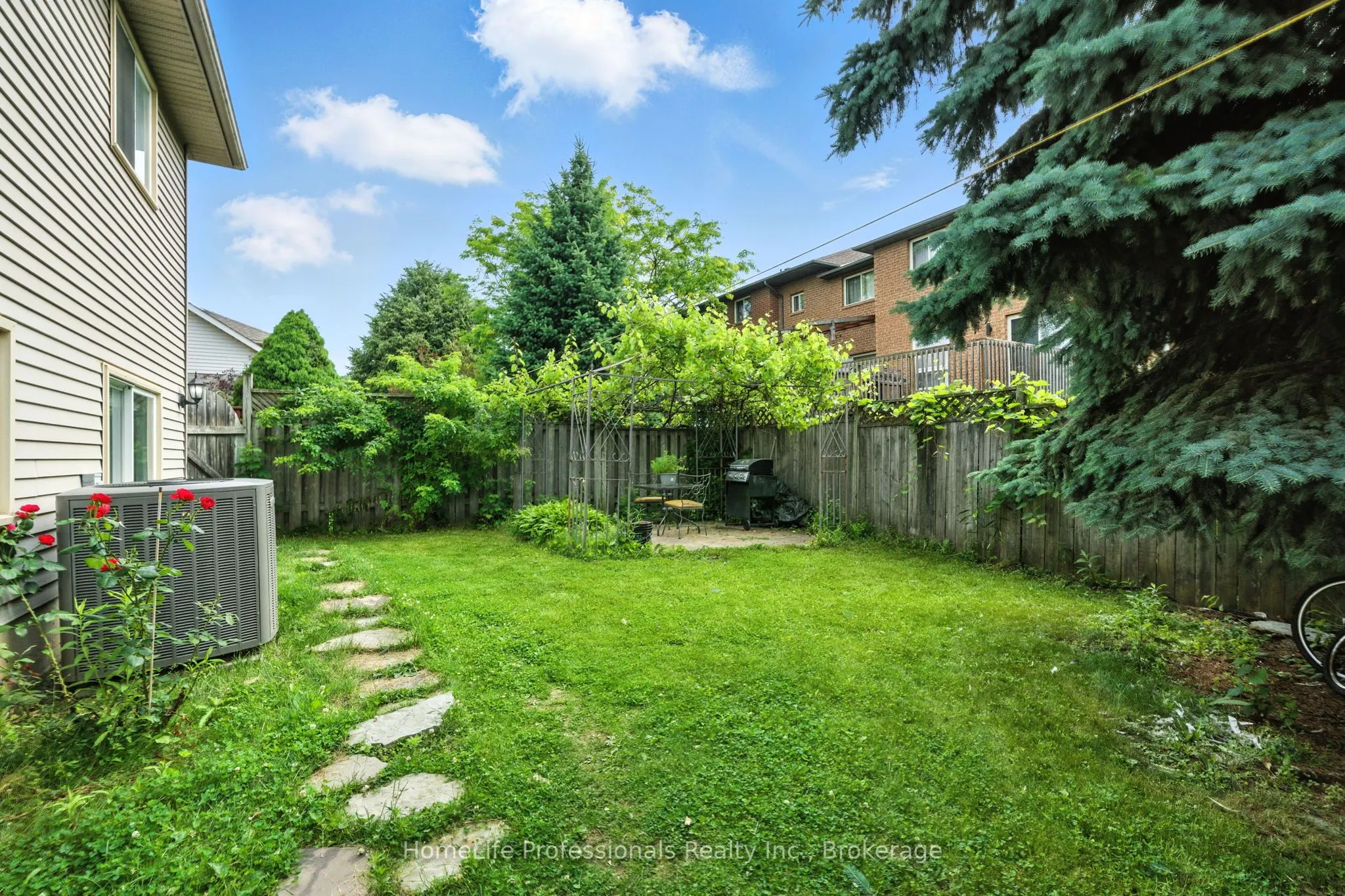 67 Lynnette Drive