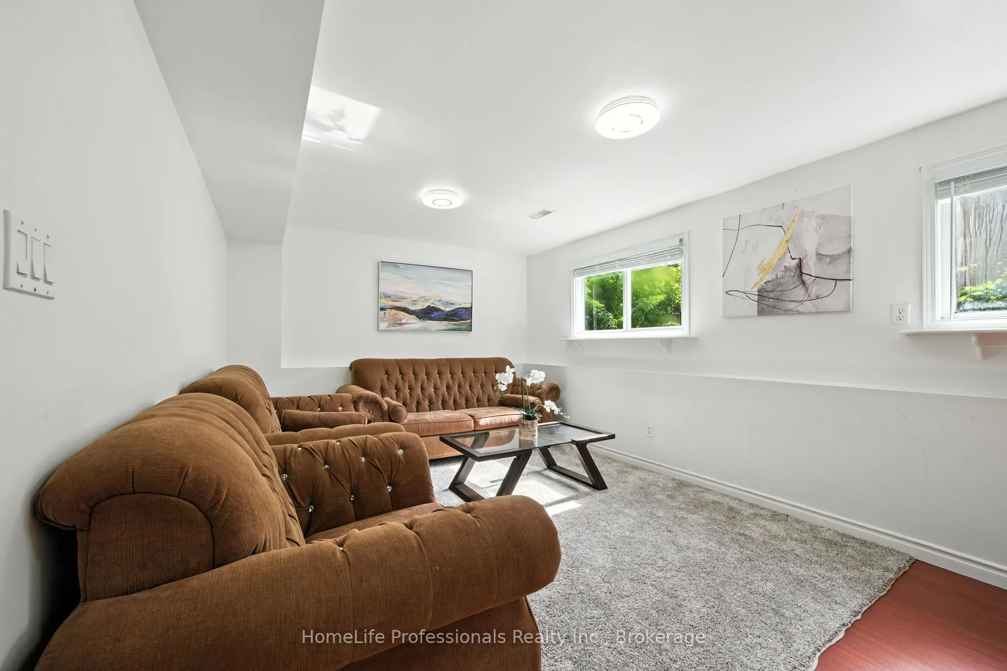 67 Lynnette Drive