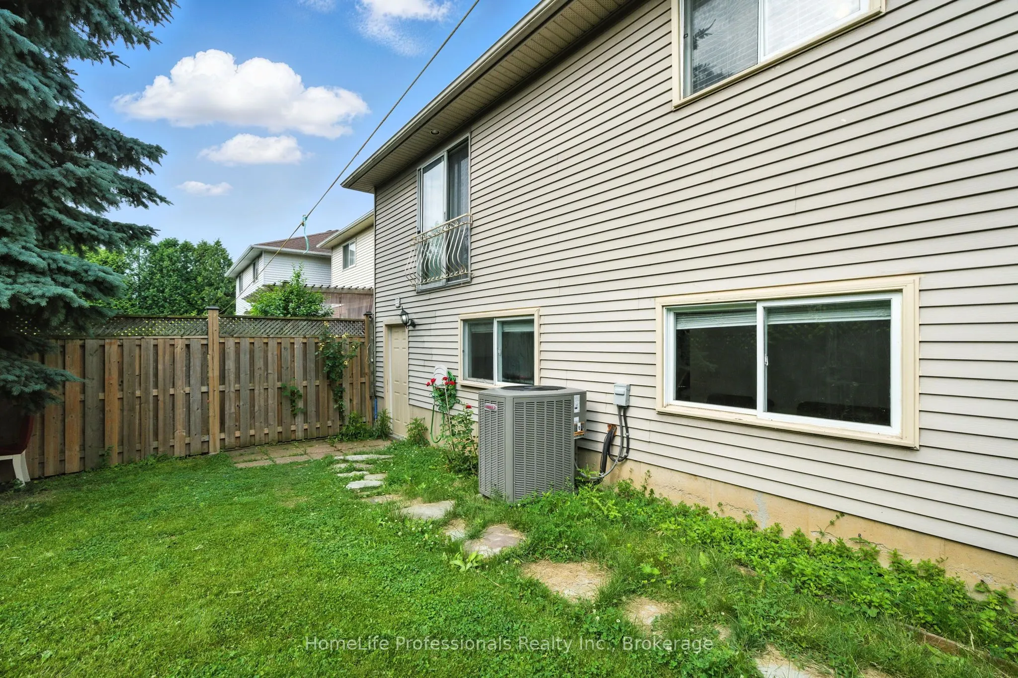 67 Lynnette Drive