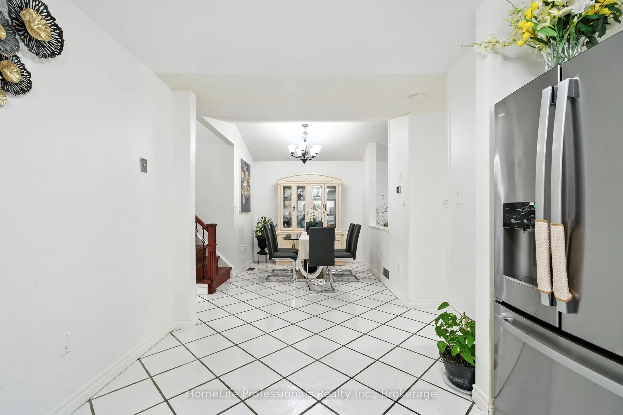 67 Lynnette Drive