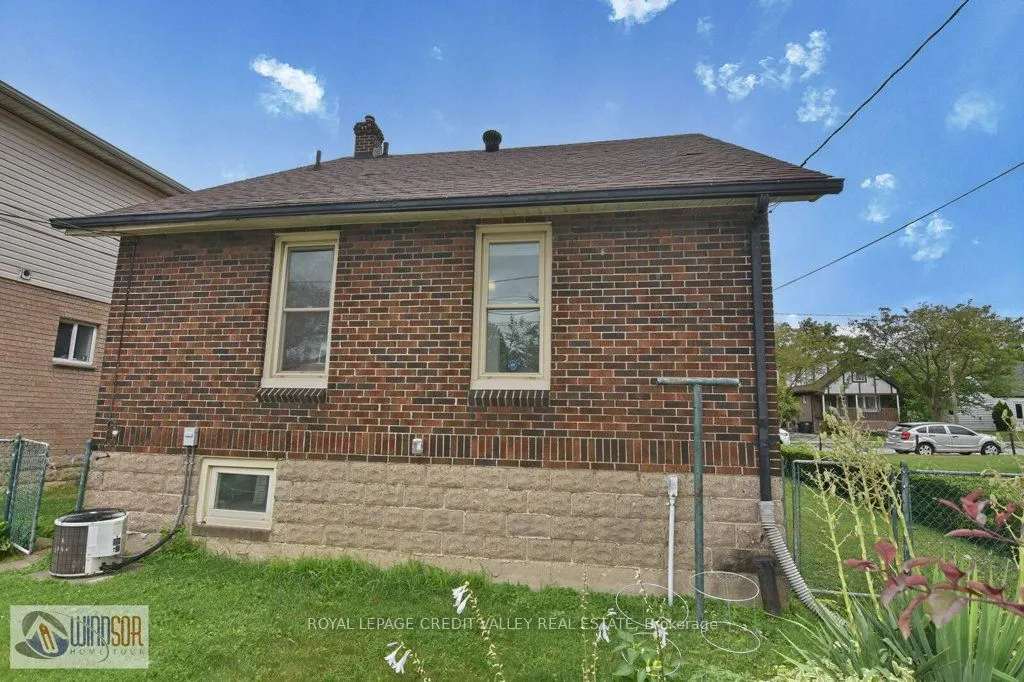 1011 Lena Avenue