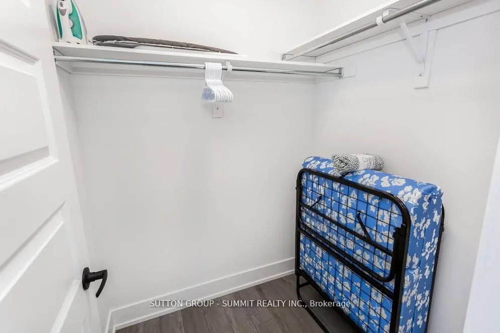 99 Roger Street, #43