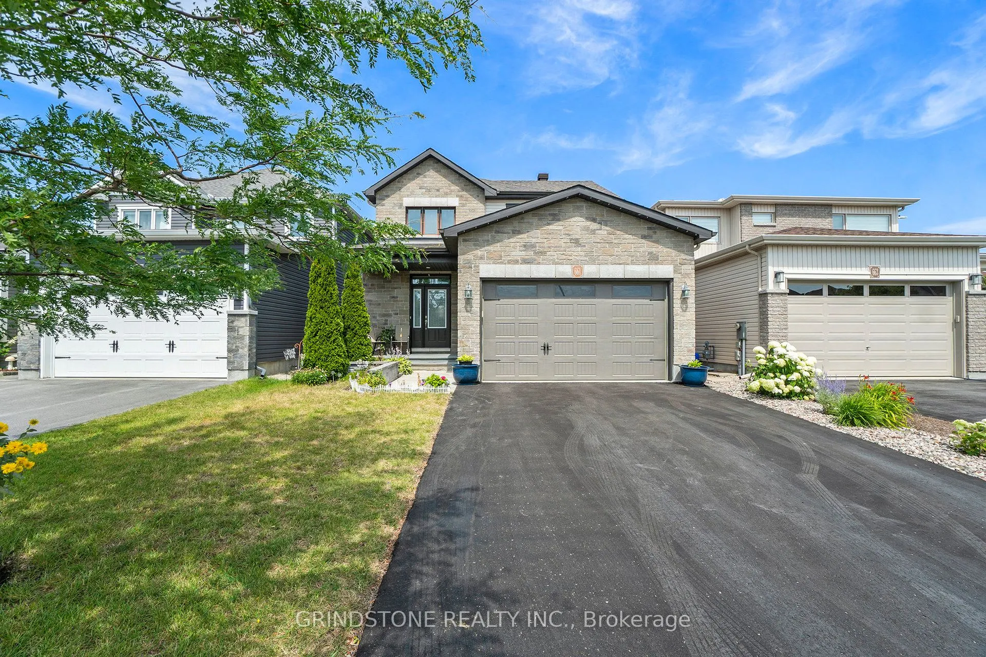 661 Parade Drive