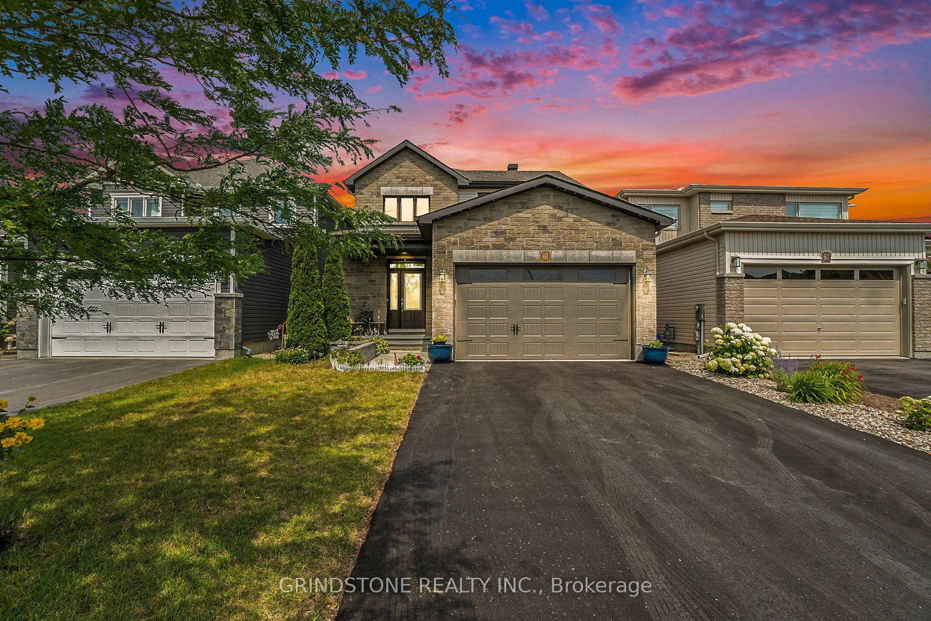 661 Parade Drive