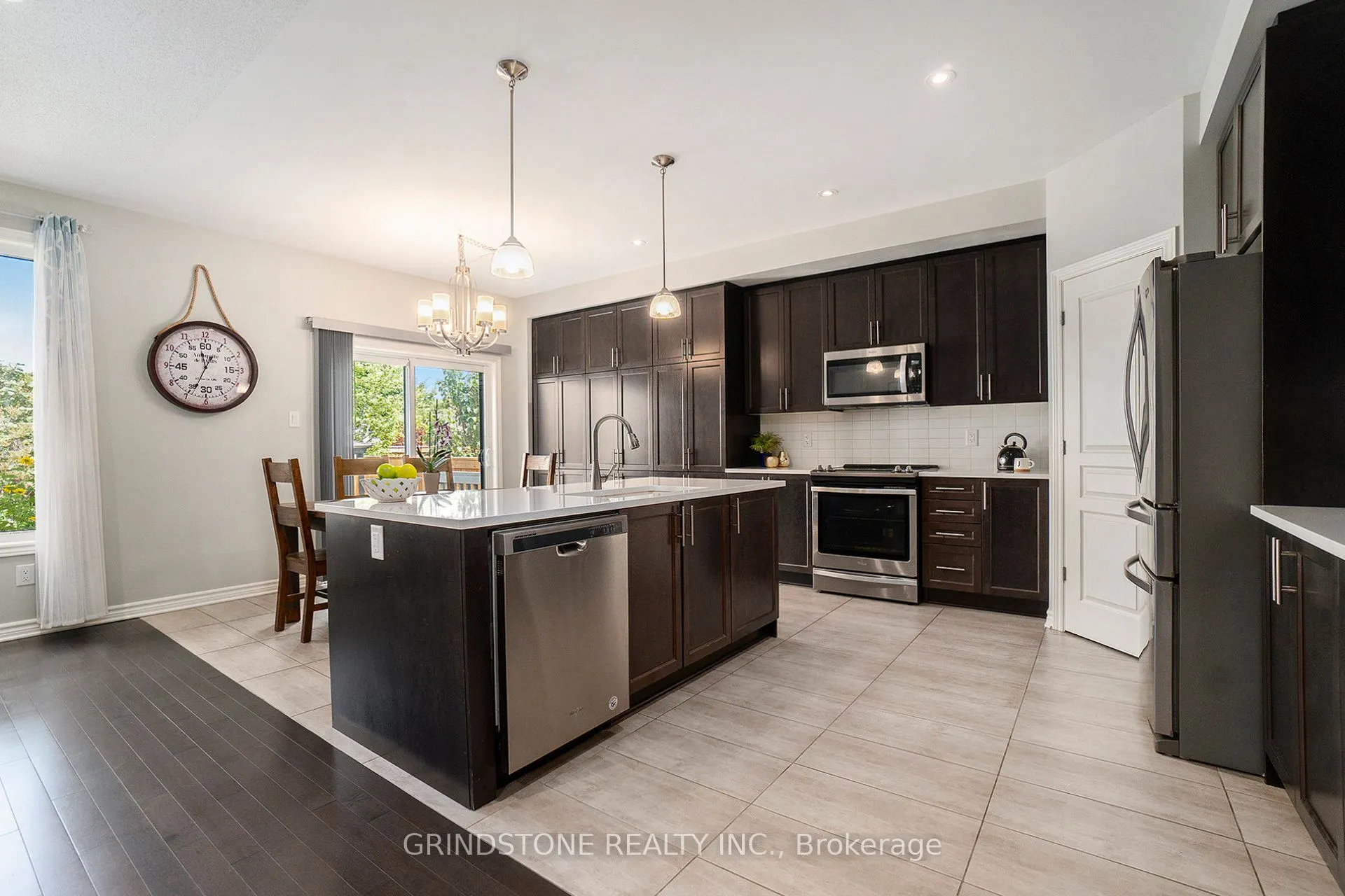661 Parade Drive