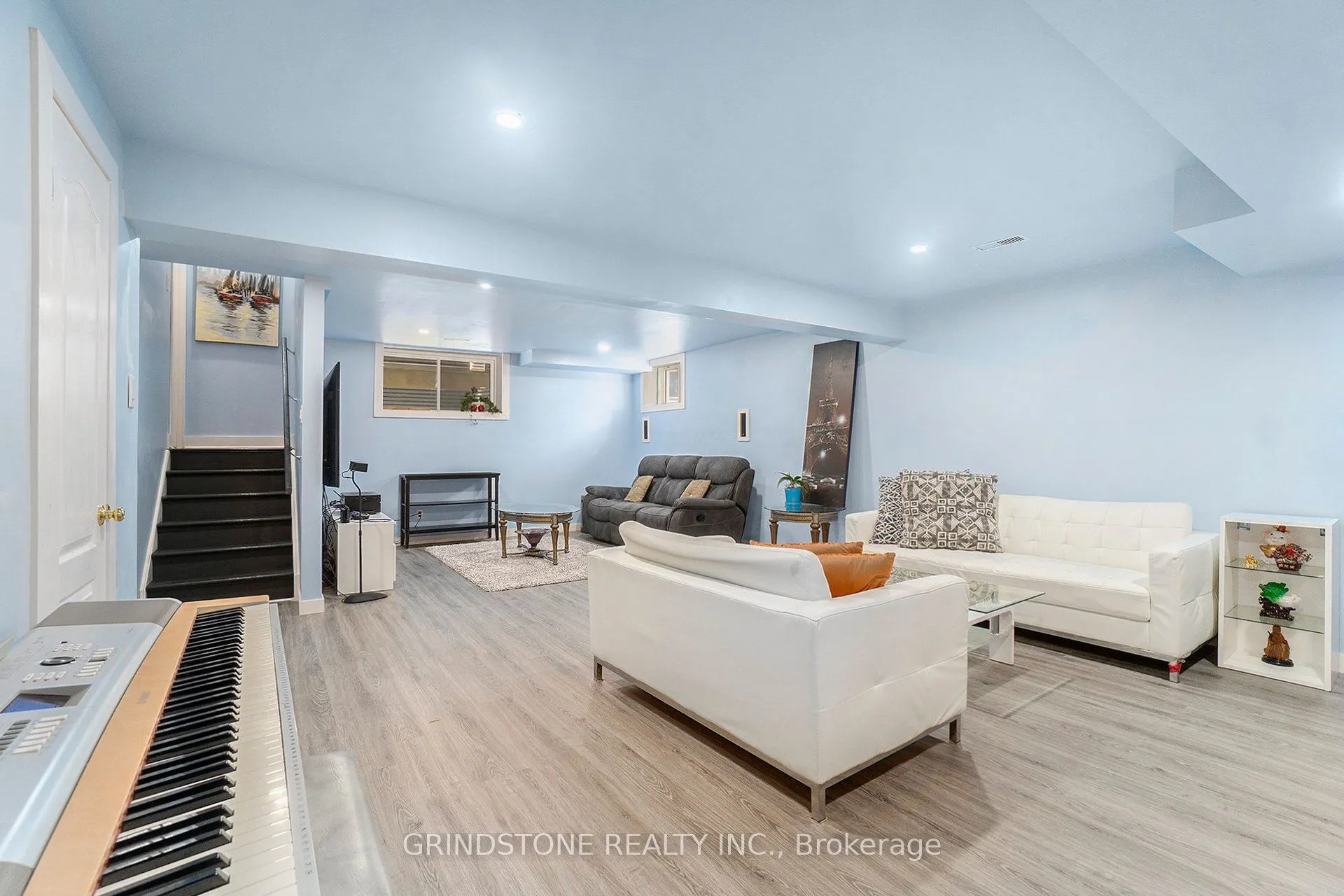 661 Parade Drive