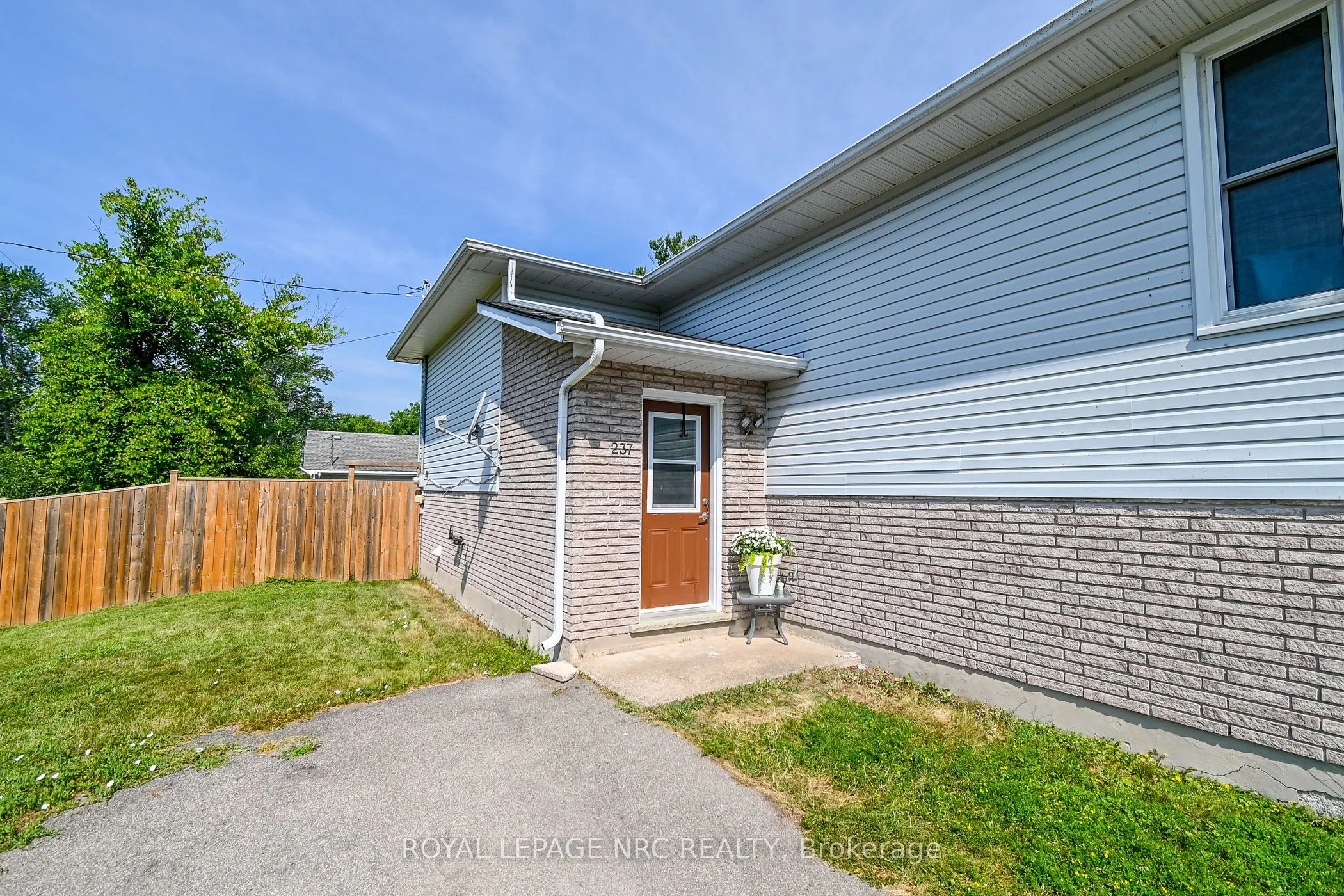 237 Dovercourt Road