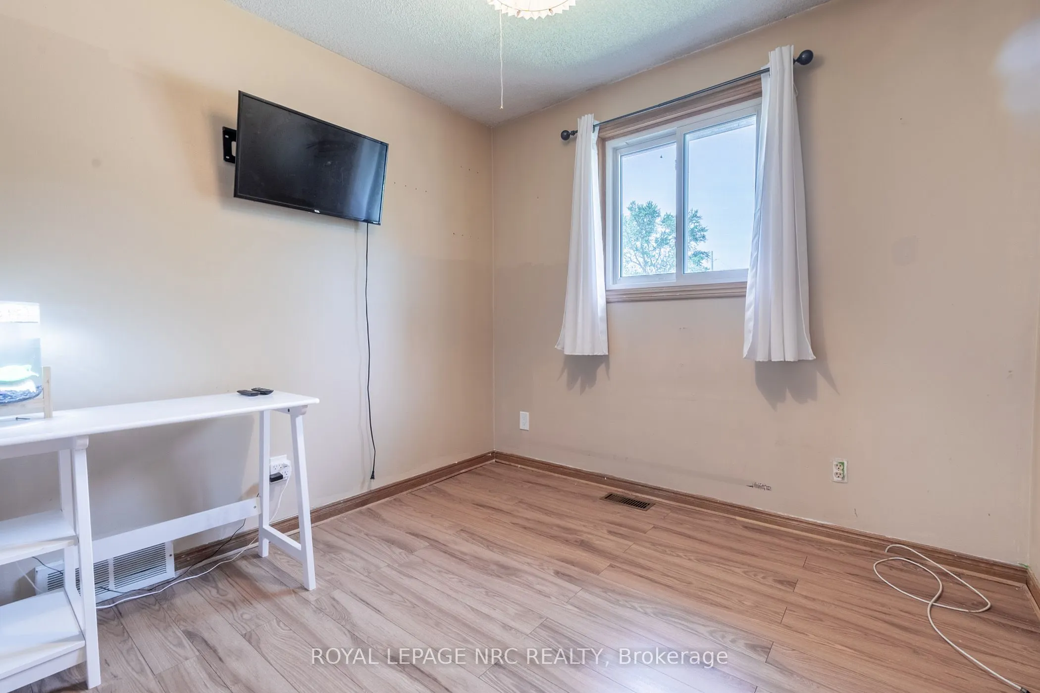237 Dovercourt Road