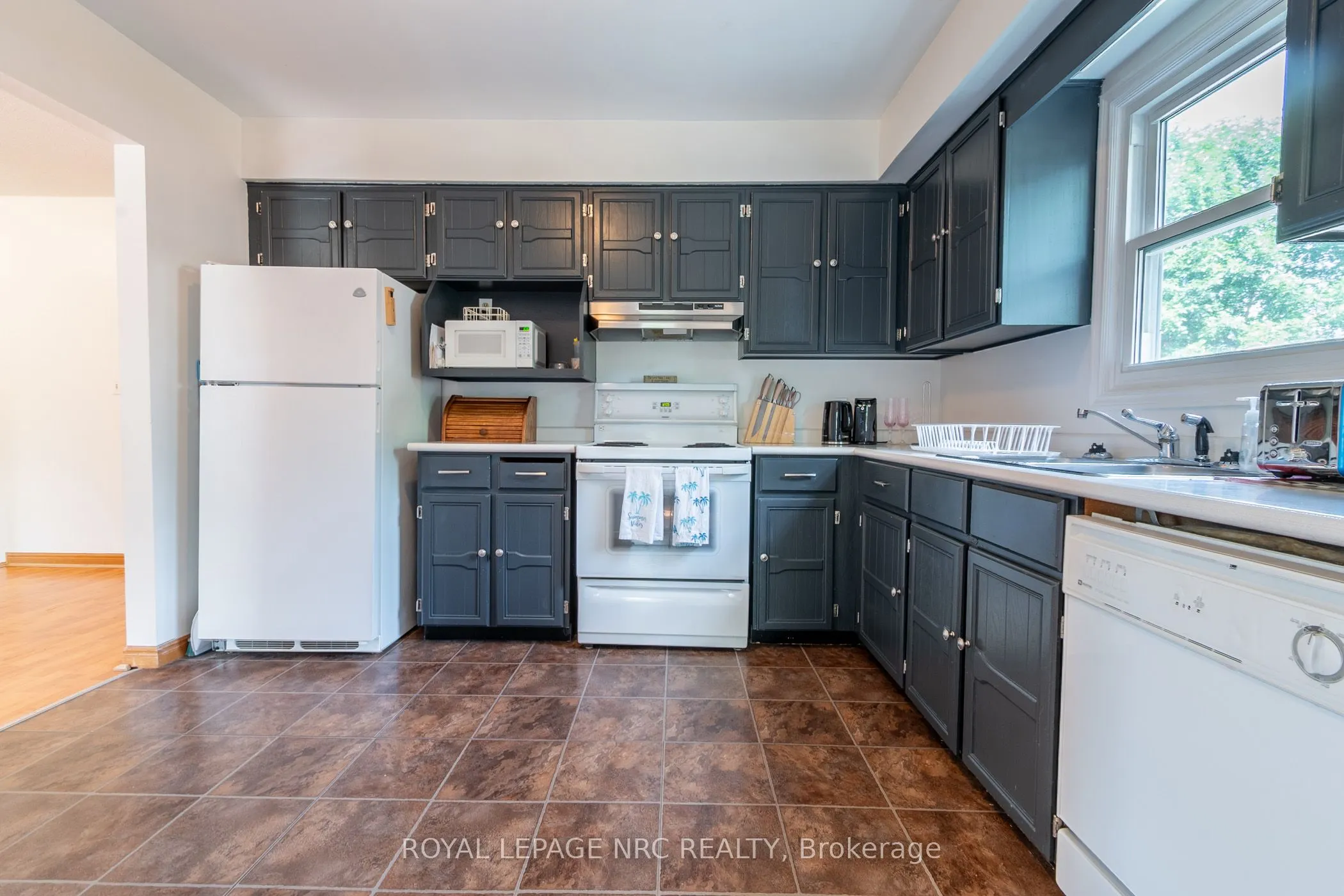 237 Dovercourt Road