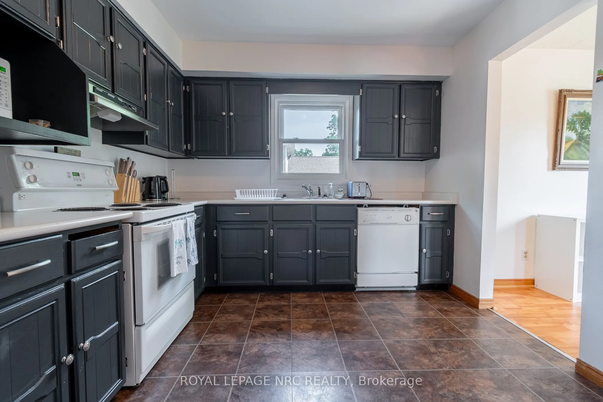 237 Dovercourt Road