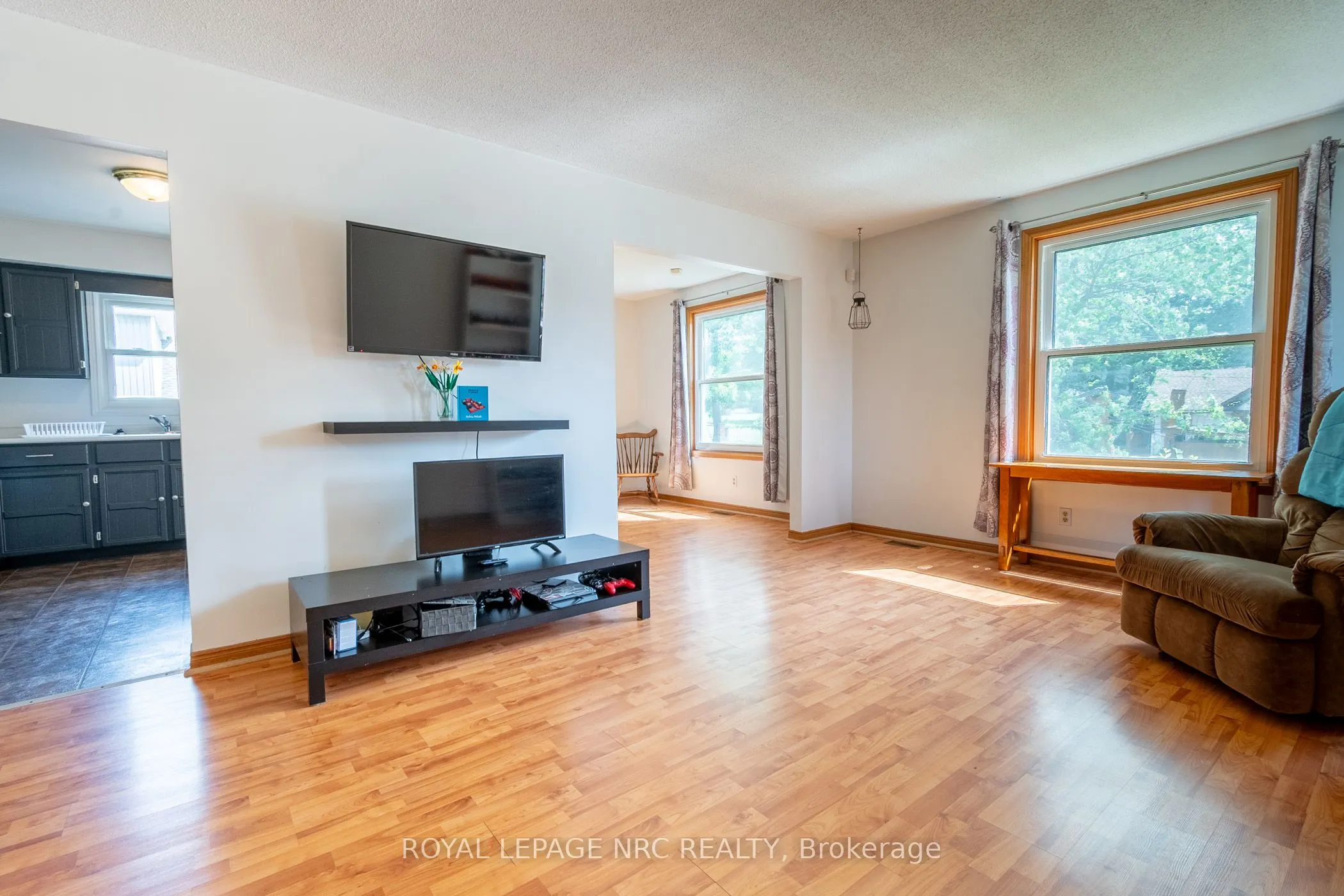 237 Dovercourt Road
