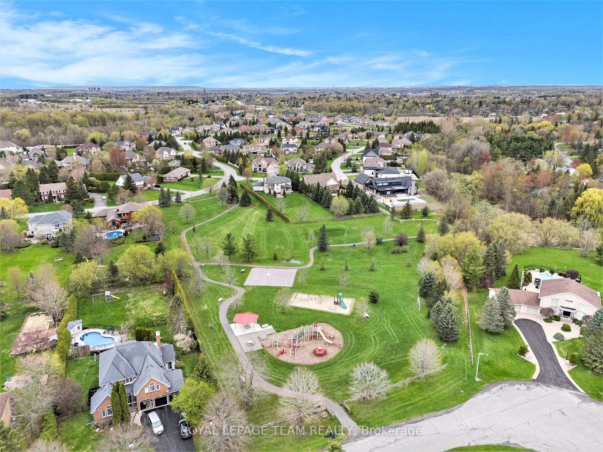 5386 Mansel Crescent