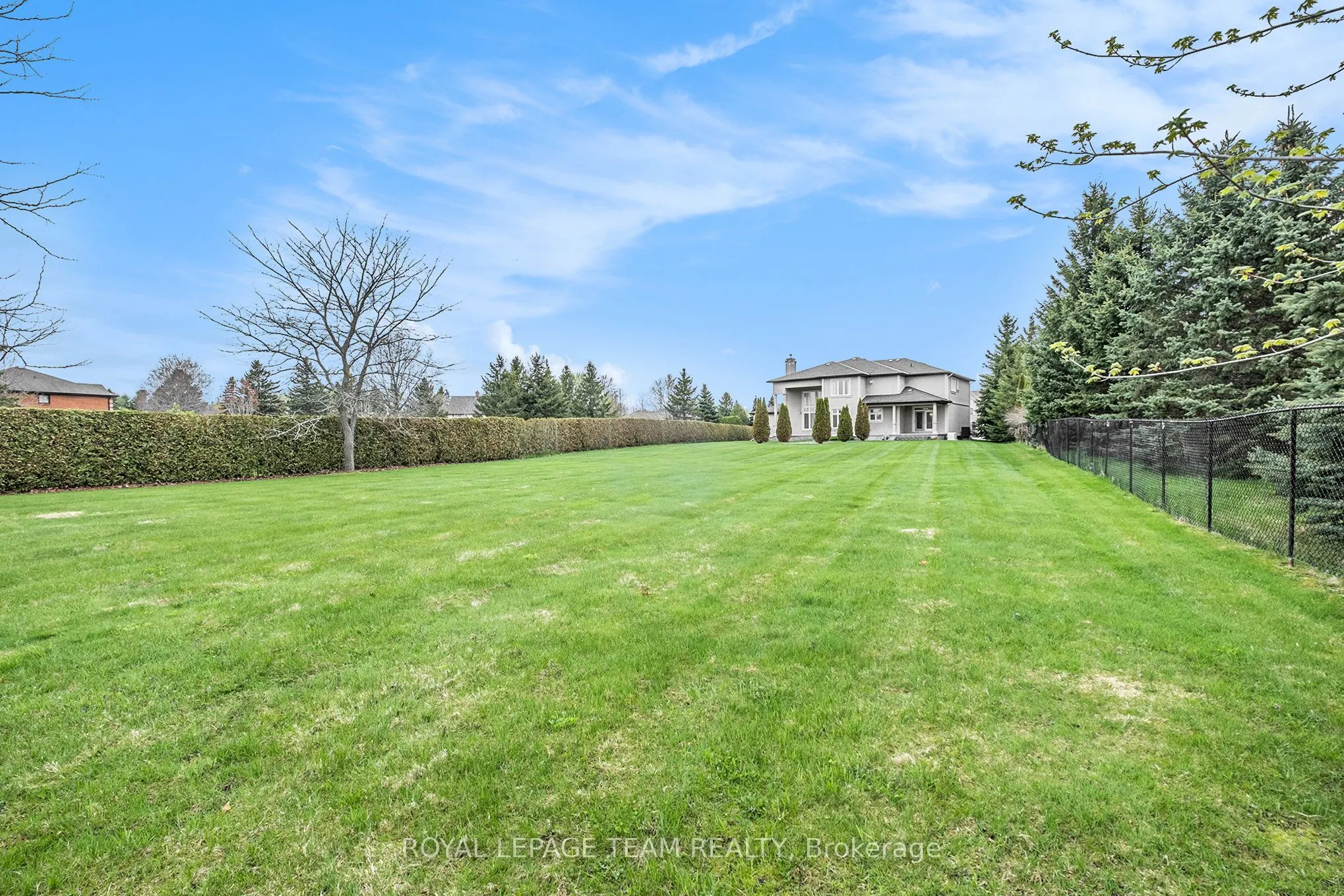 5386 Mansel Crescent