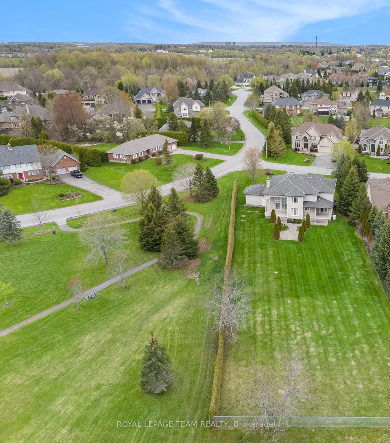 5386 Mansel Crescent