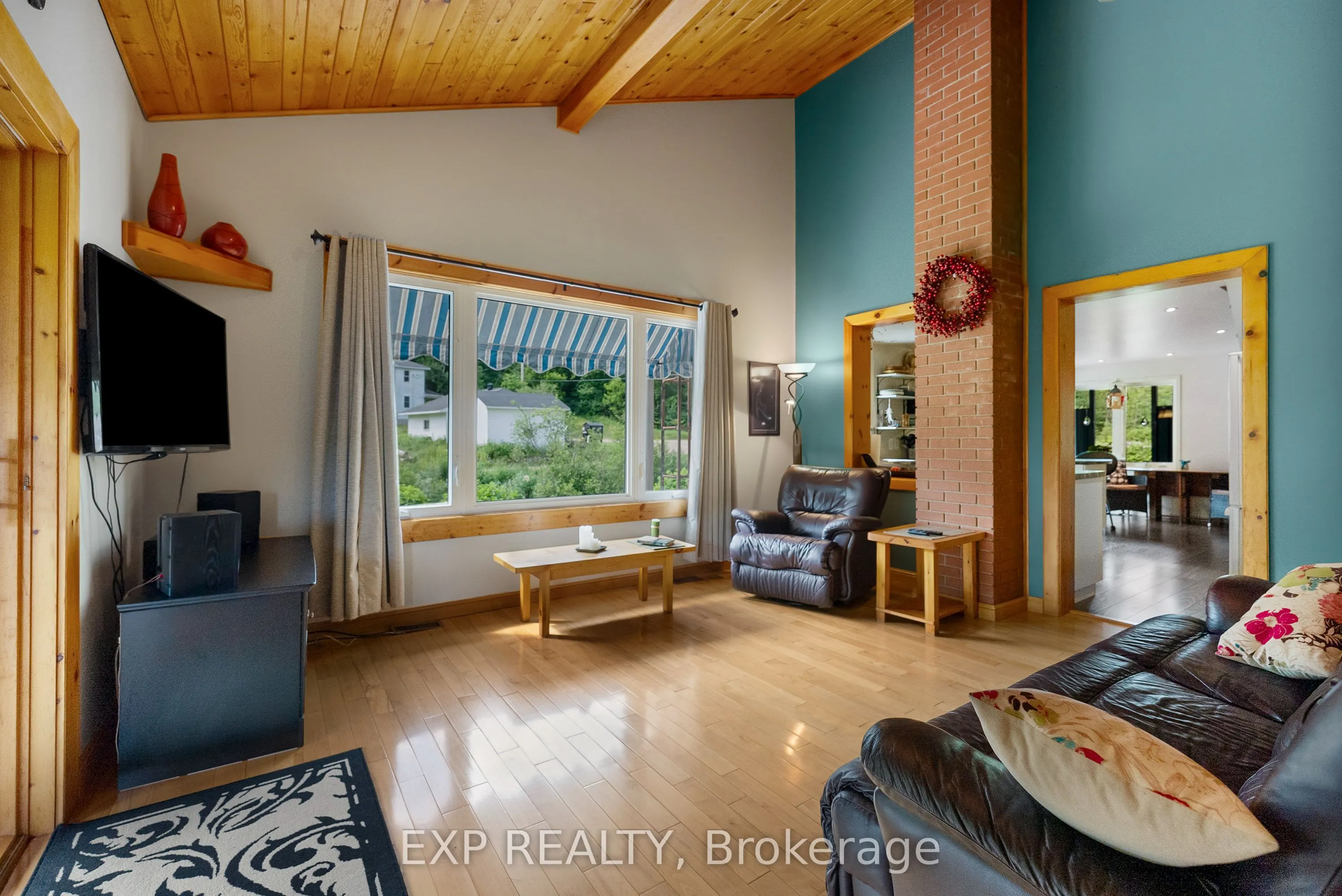 1184 Wilno North Road