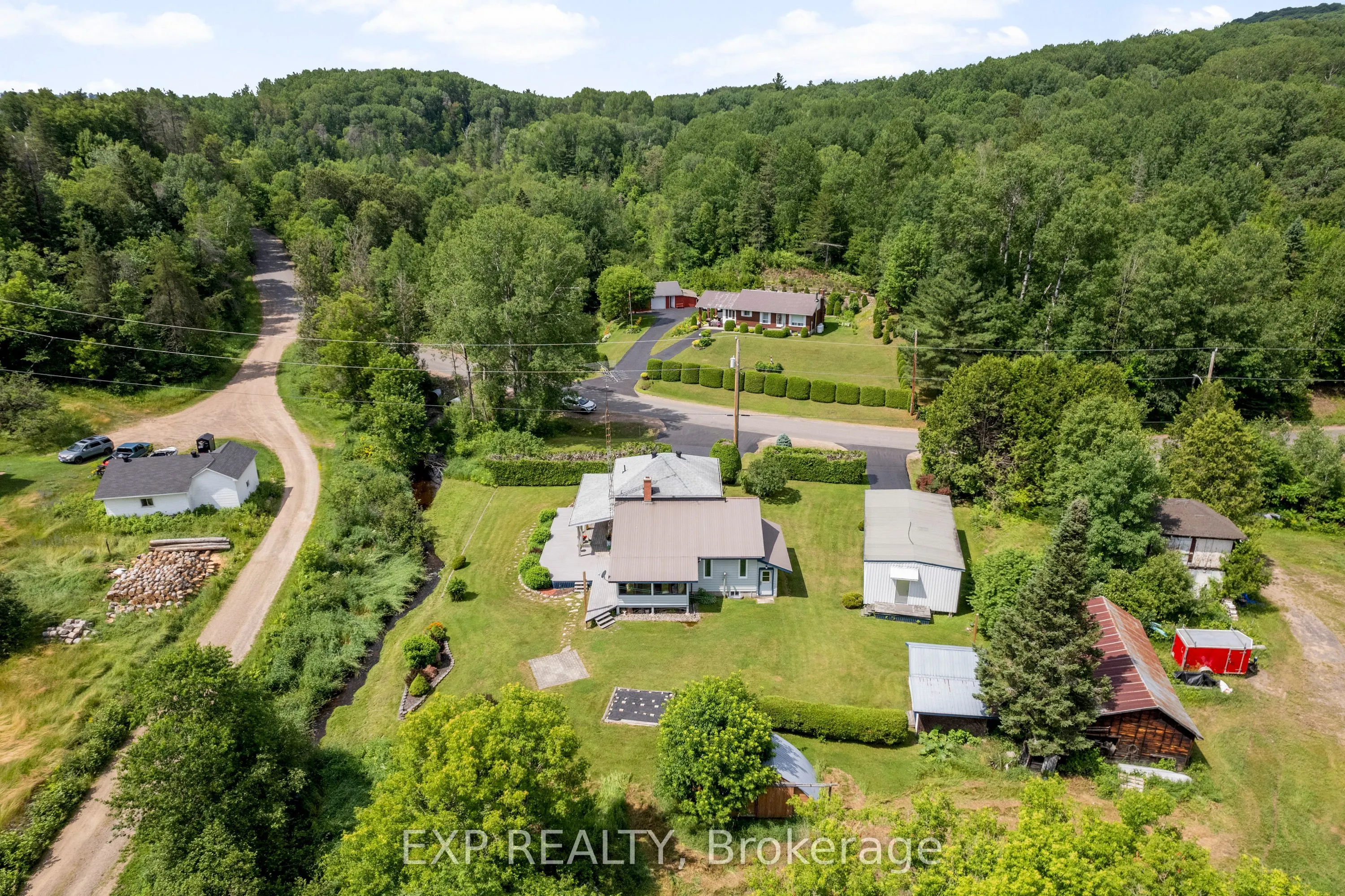 1184 Wilno North Road