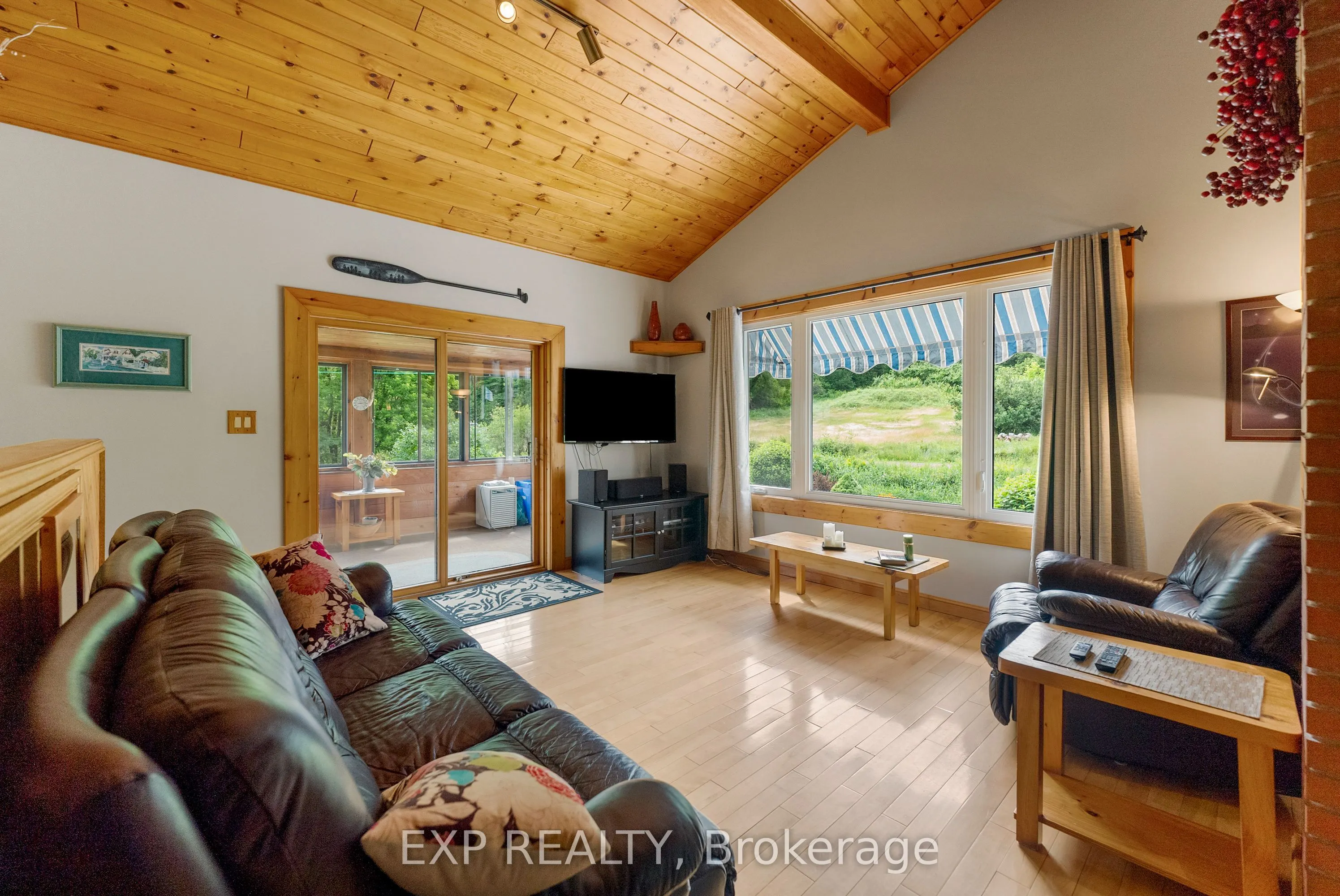 1184 Wilno North Road