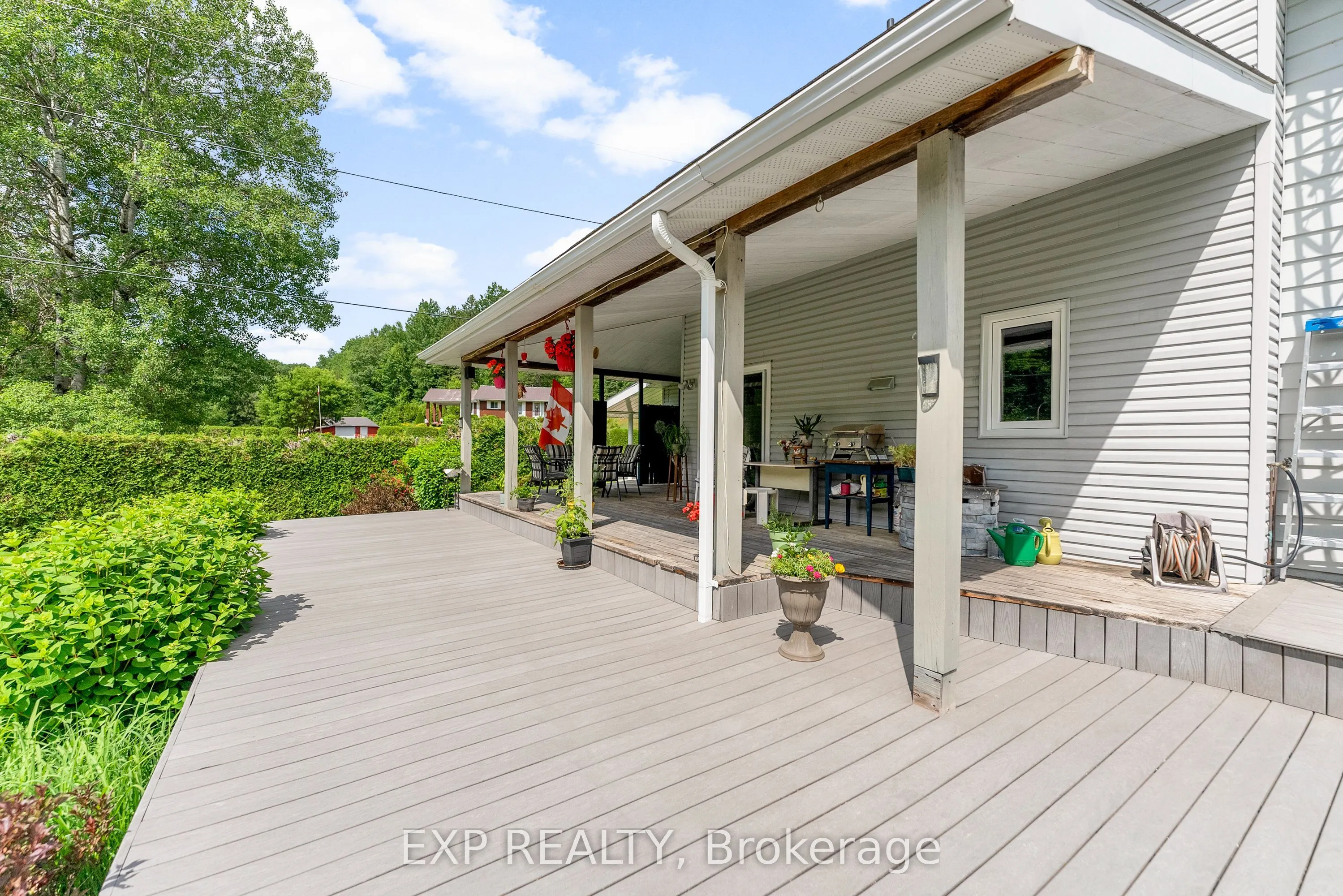 1184 Wilno North Road