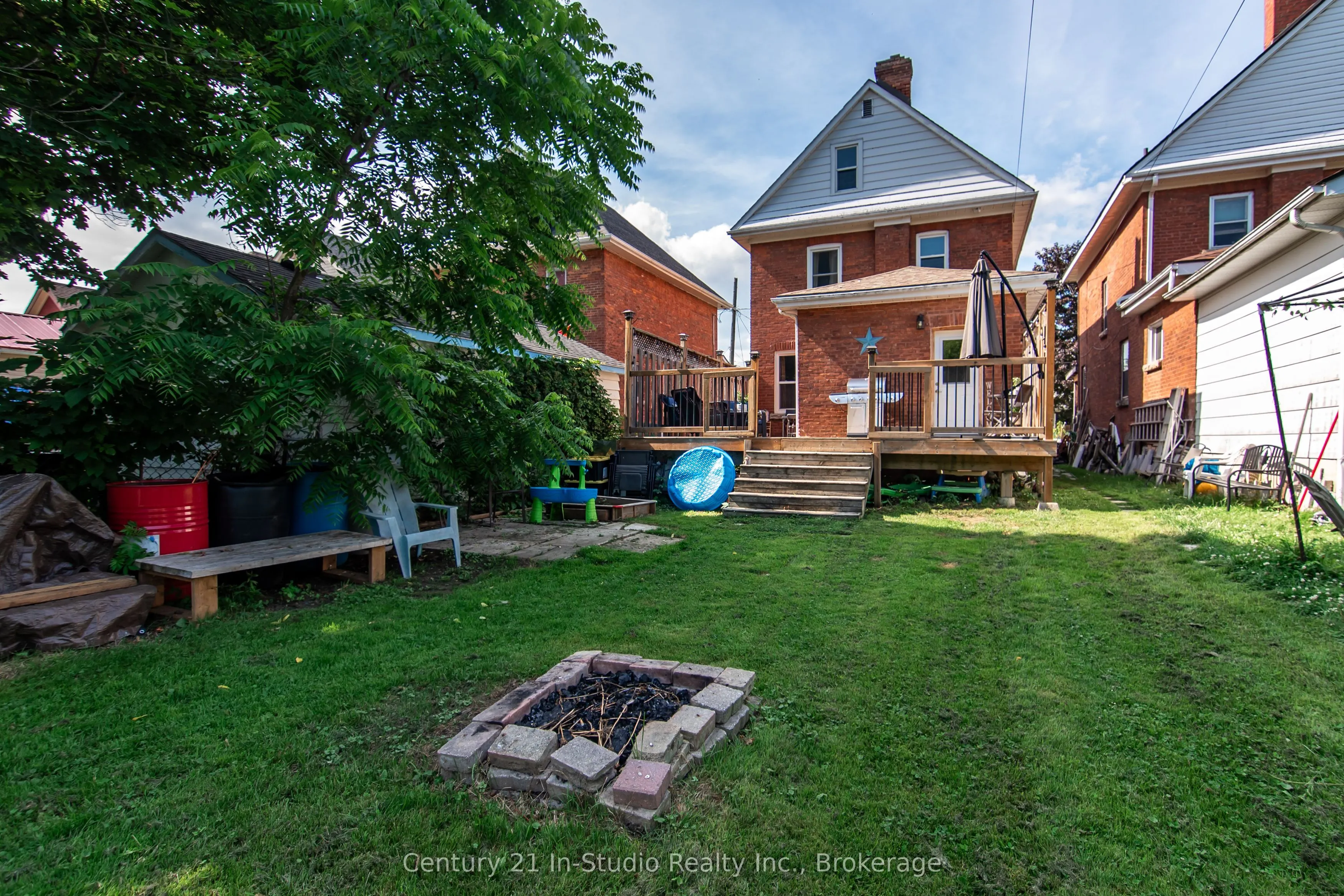 471 13th A Street W