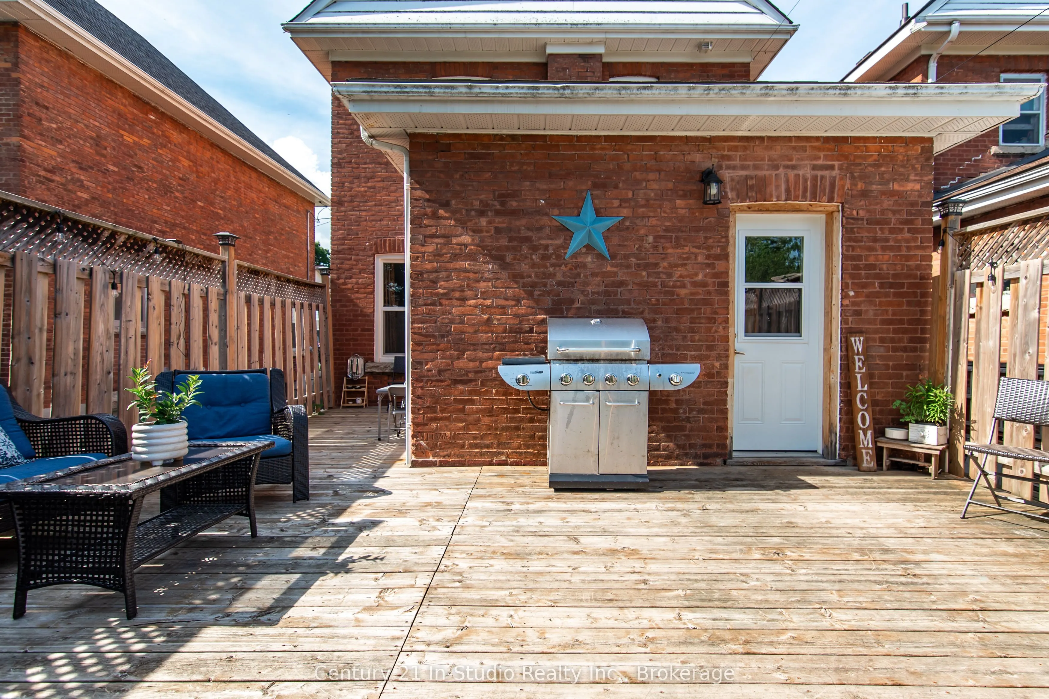 471 13th A Street W