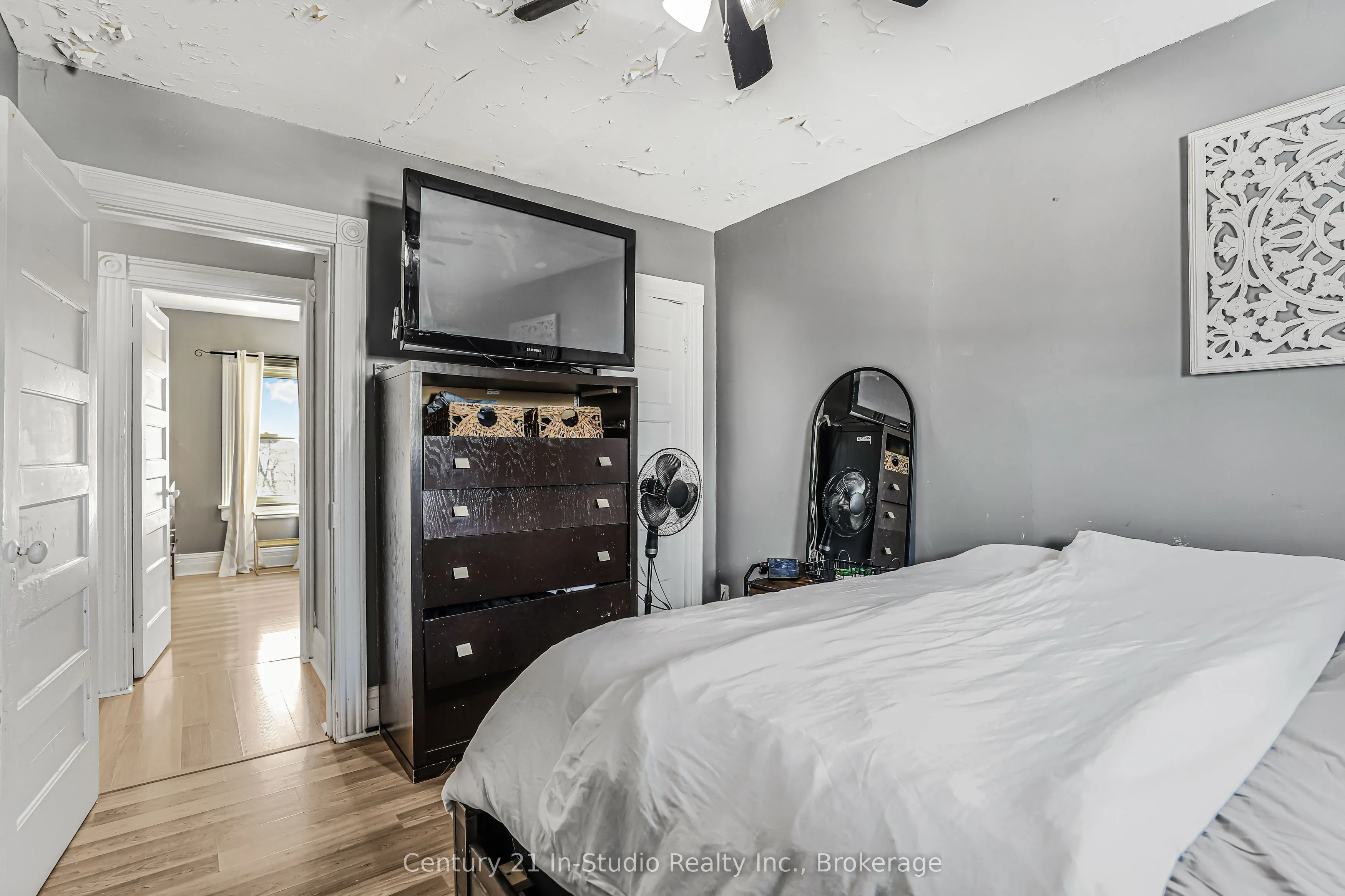 471 13th A Street W