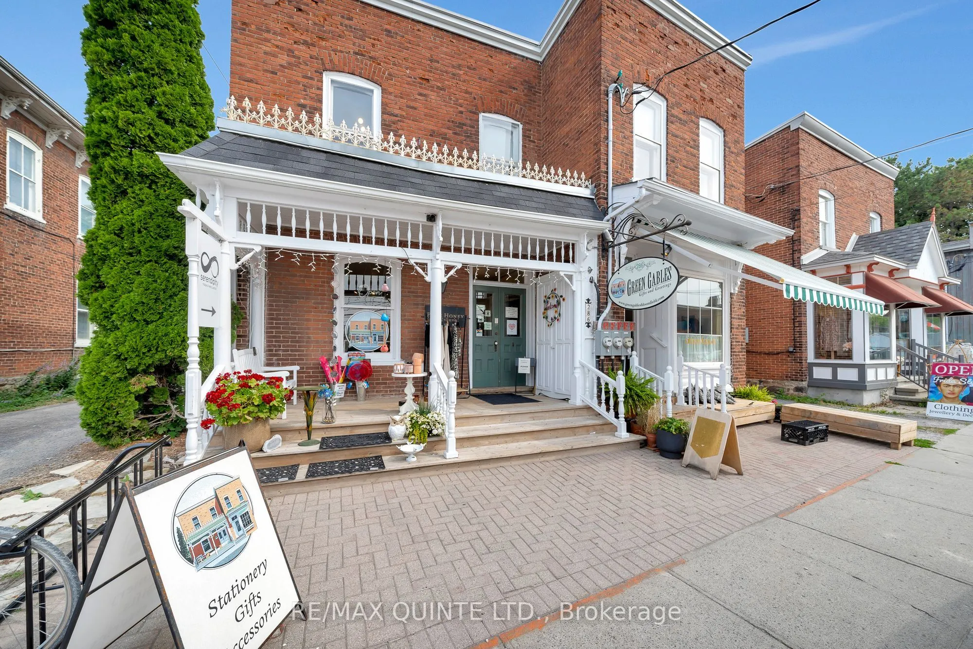 286 Bloomfield Main Street
