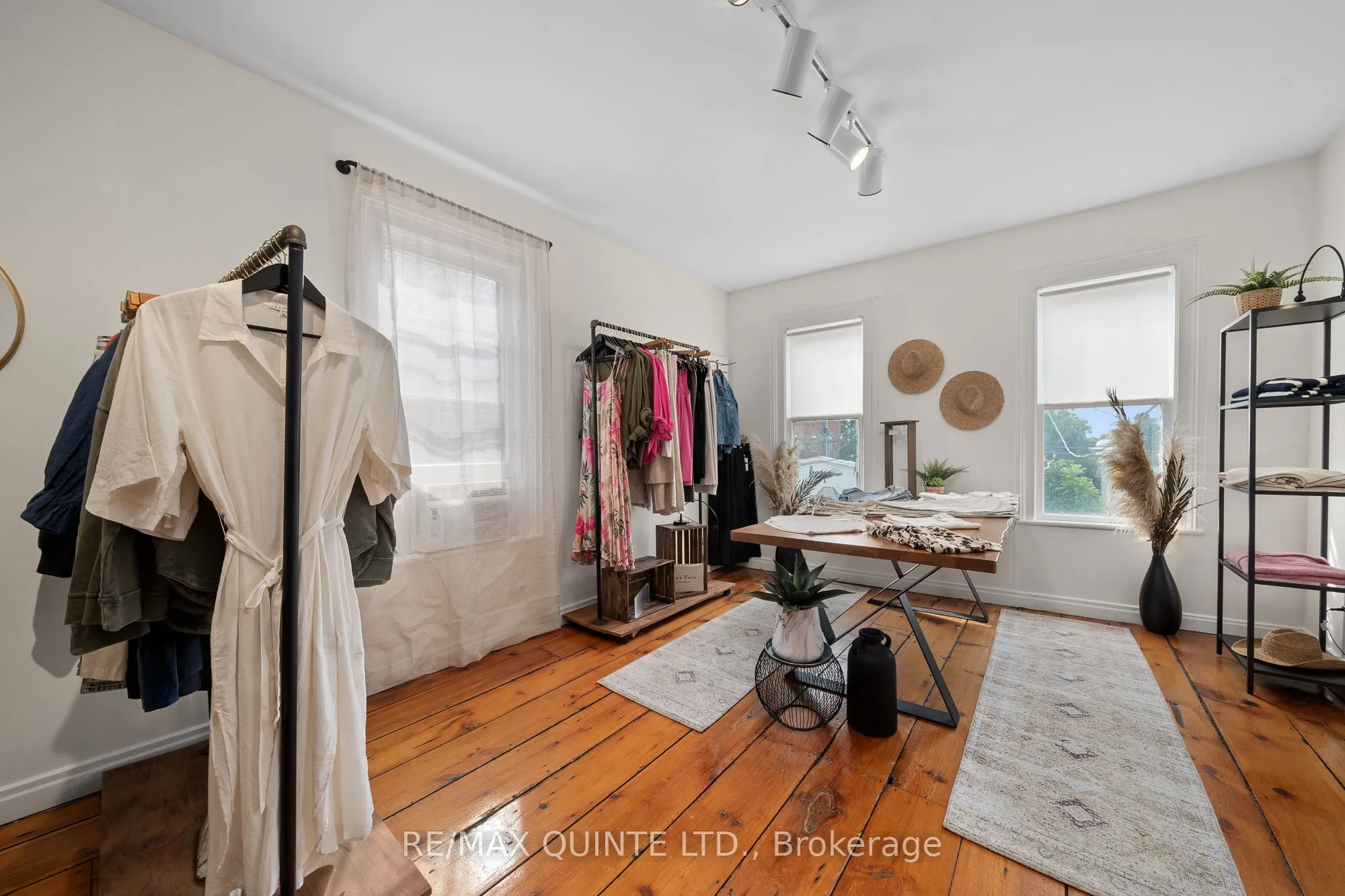 286 Bloomfield Main Street