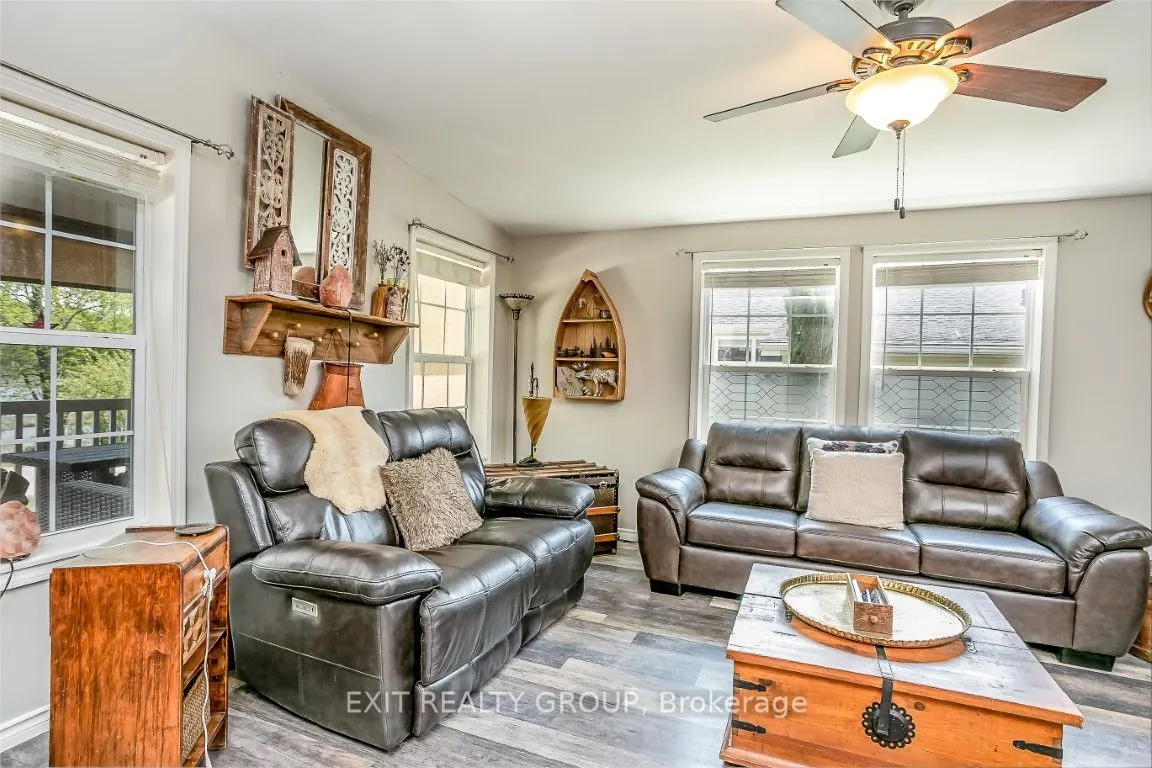 32-152 Concession Rd 11 W