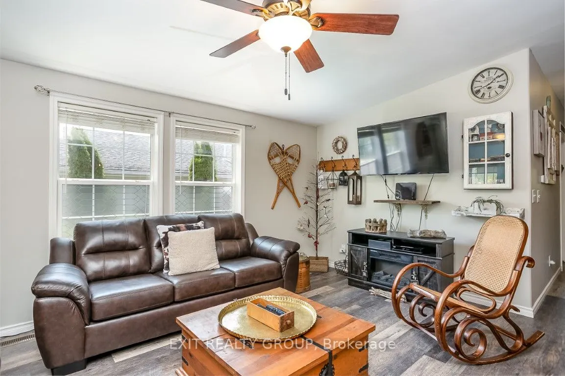 32-152 Concession Rd 11 W