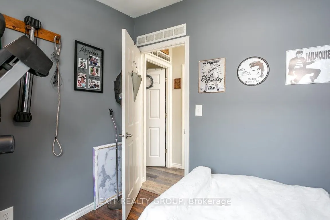 32-152 Concession Rd 11 W