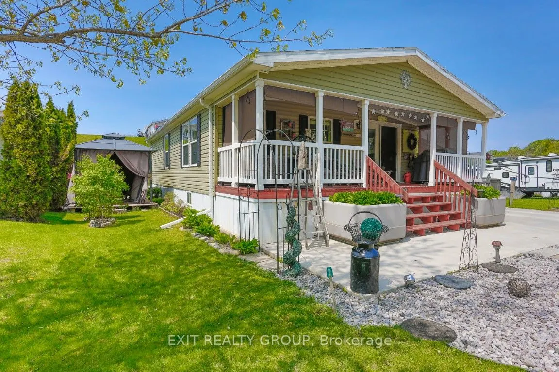 32-152 Concession Rd 11 W