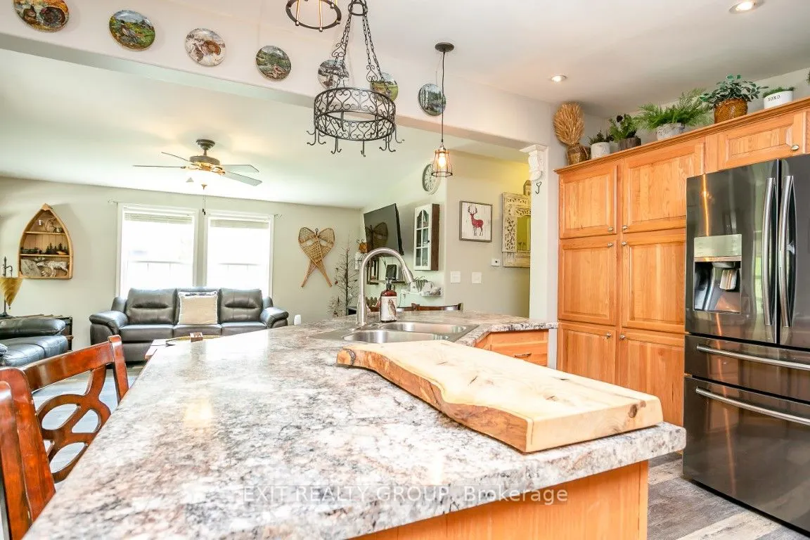 32-152 Concession Rd 11 W