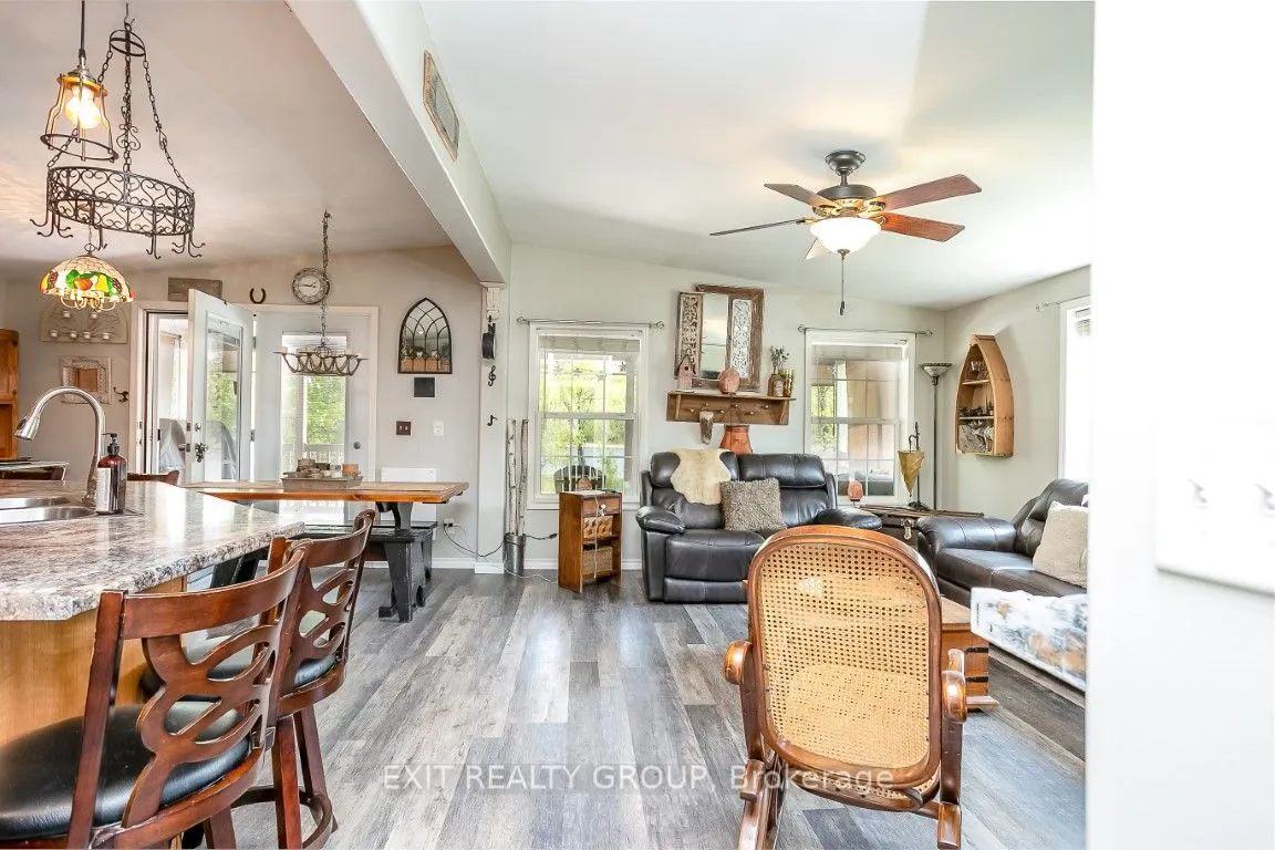 32-152 Concession Rd 11 W