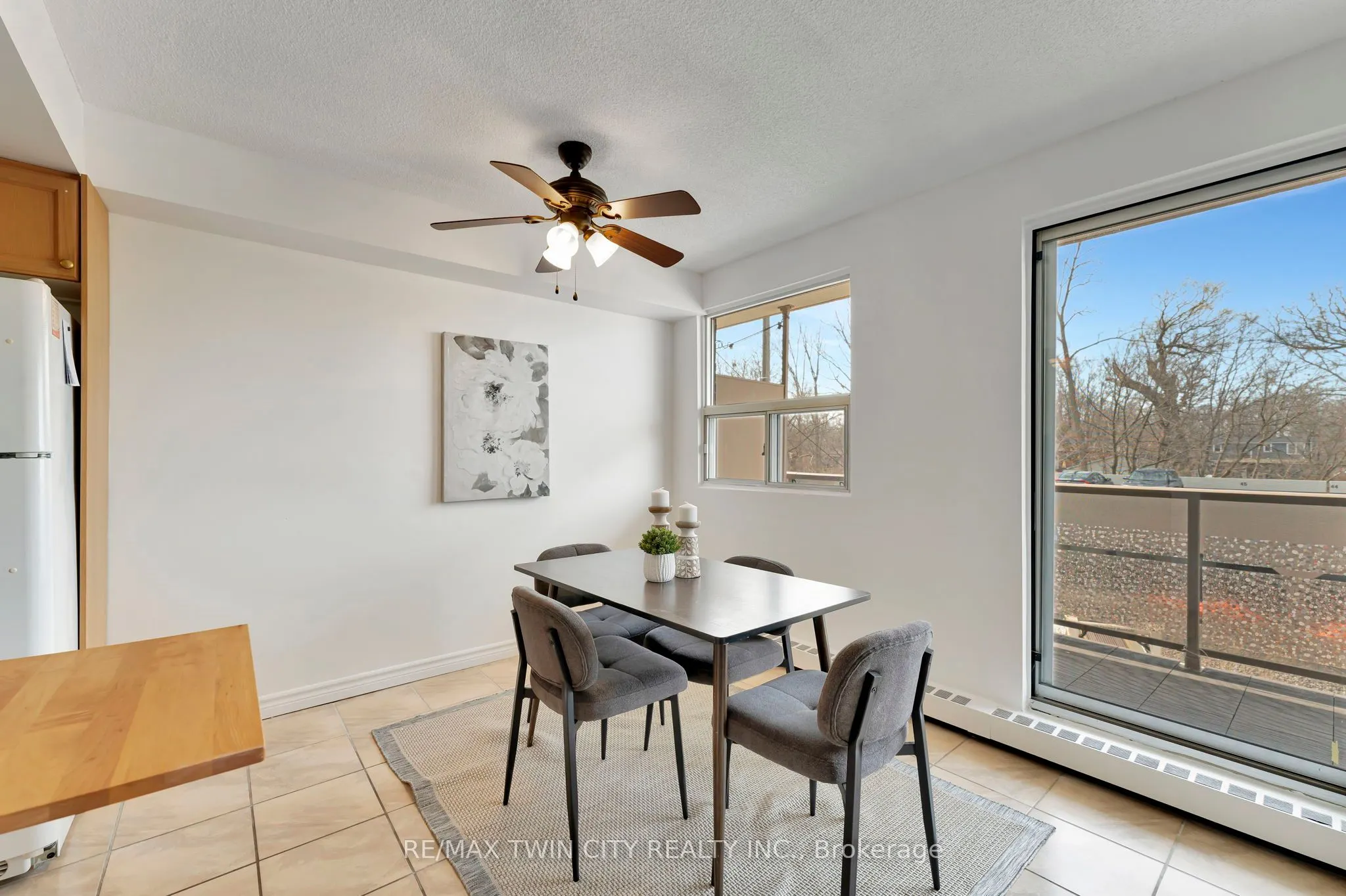 793 Colborne Street, #207