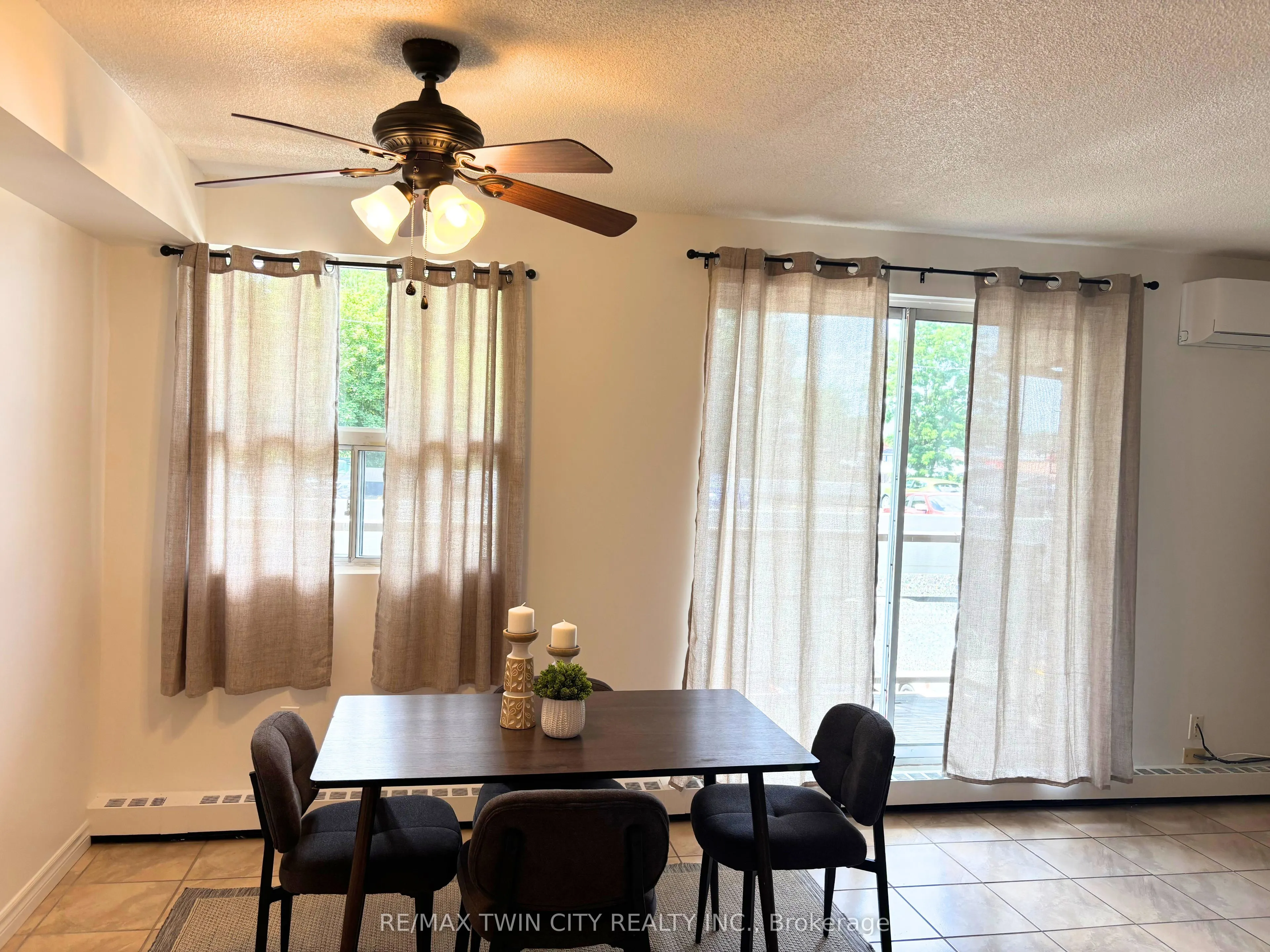 793 Colborne Street, #207