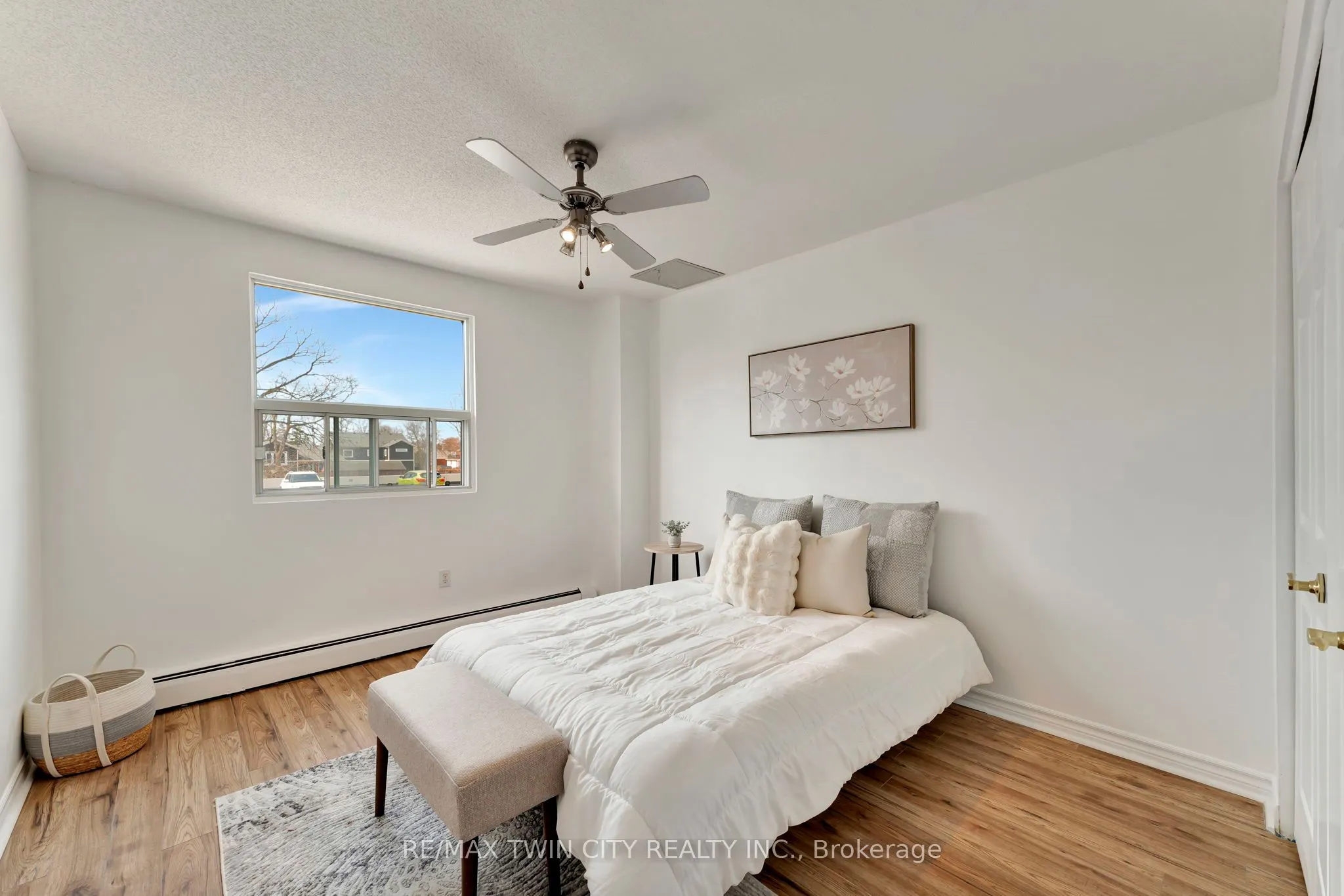 793 Colborne Street, #207