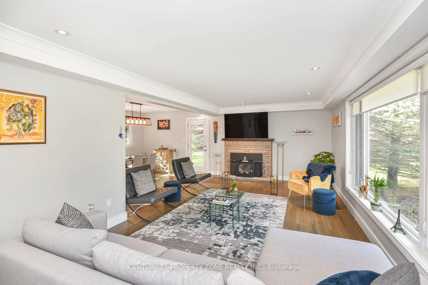6 Johnston Avenue
