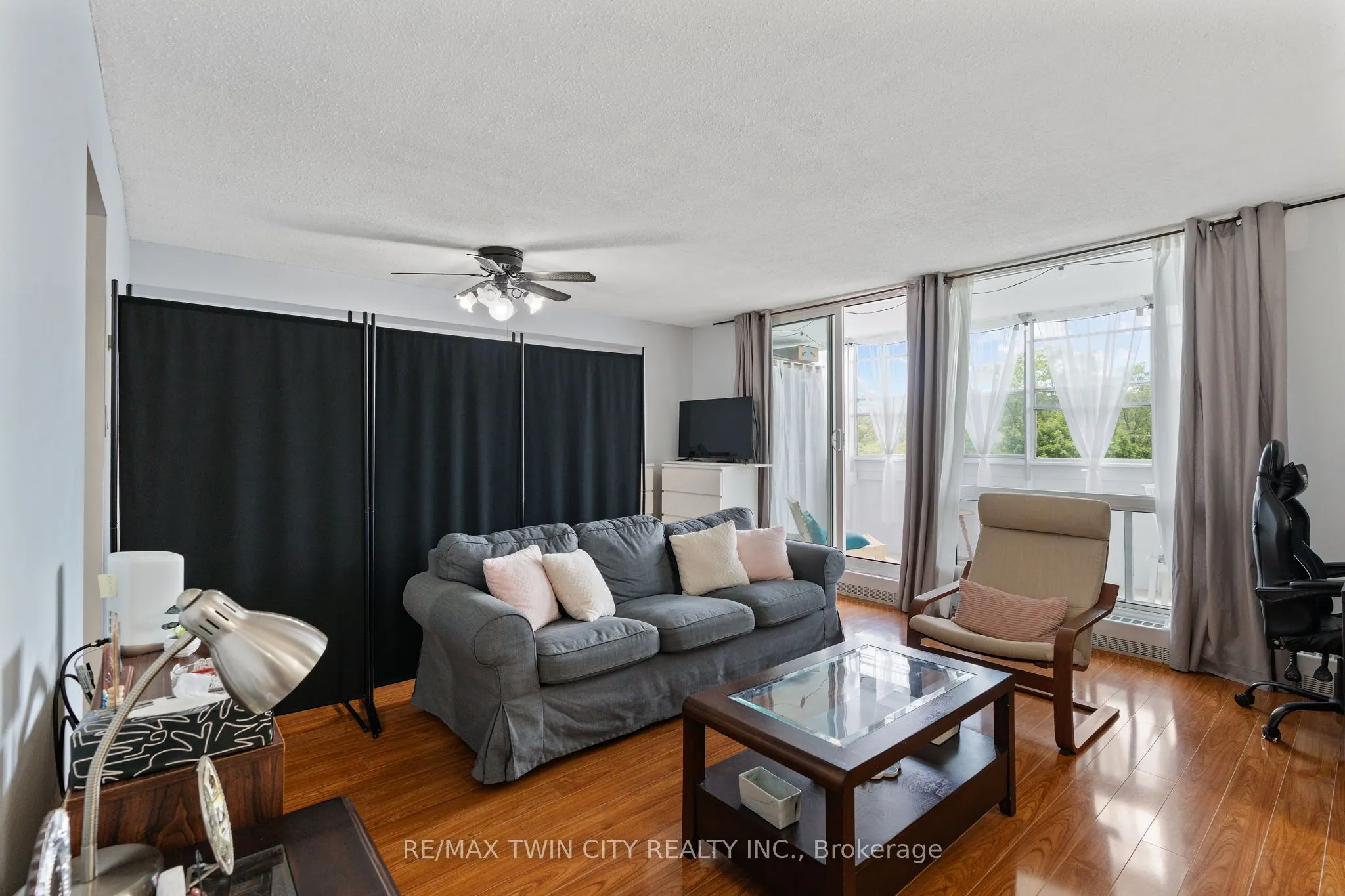 225 HARVARD Place Avenue E, #611