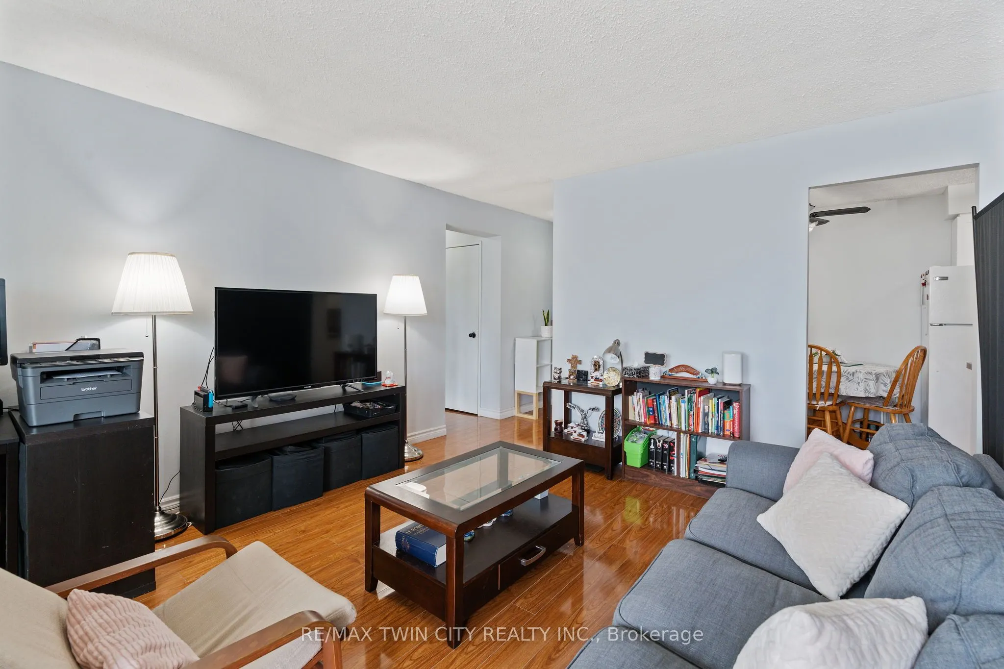 225 HARVARD Place Avenue E, #611