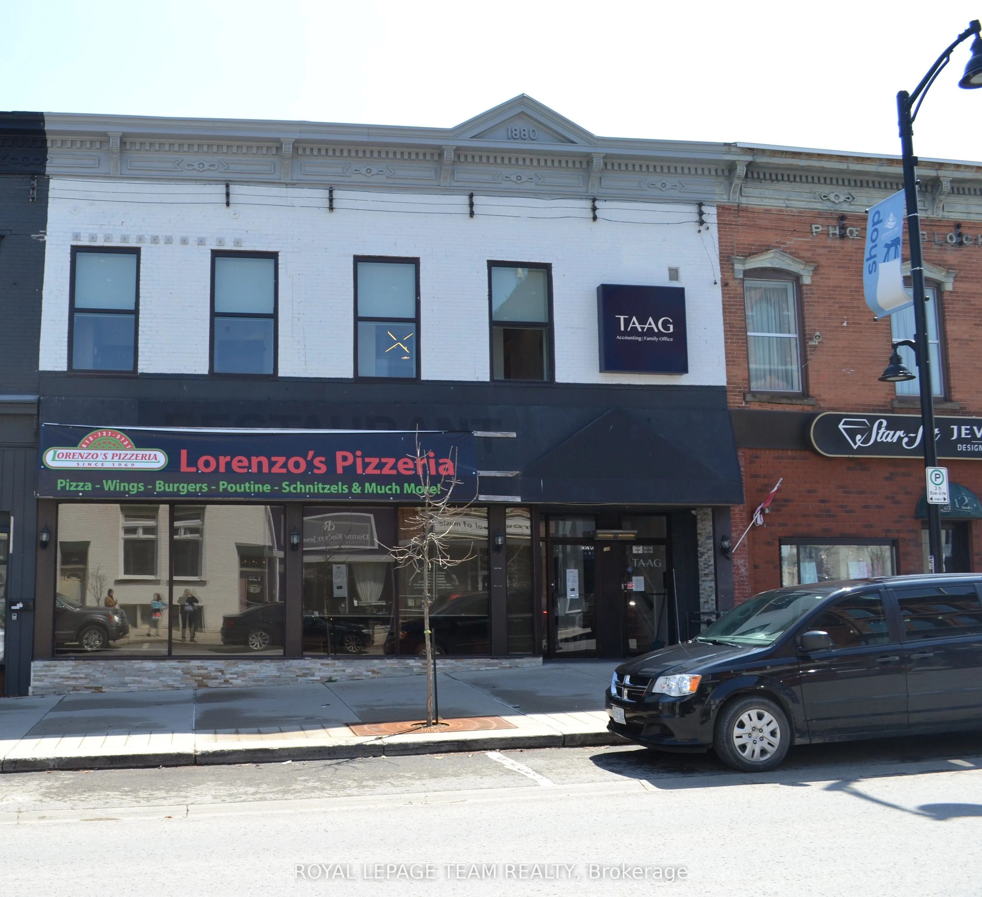 129 John Street N