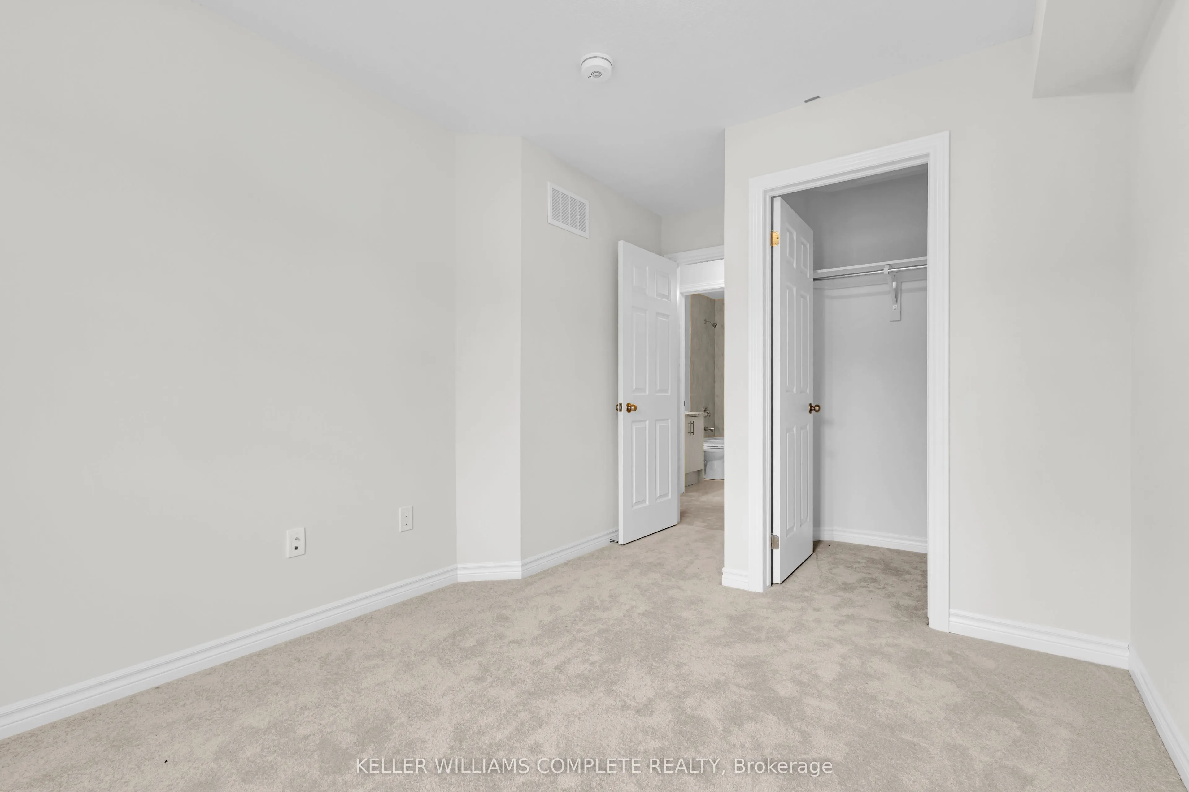 677 Park Road N, #147