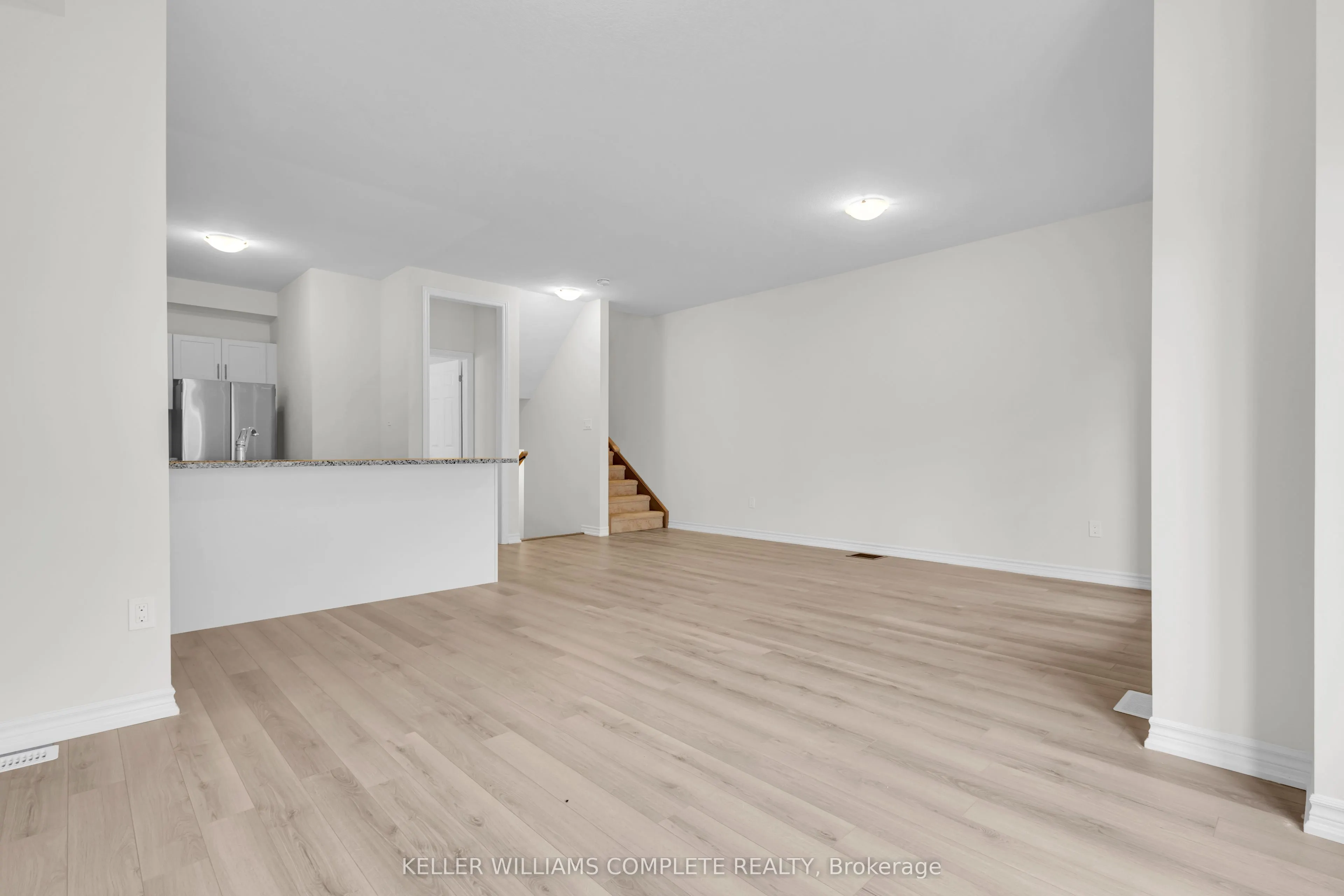 677 Park Road N, #147