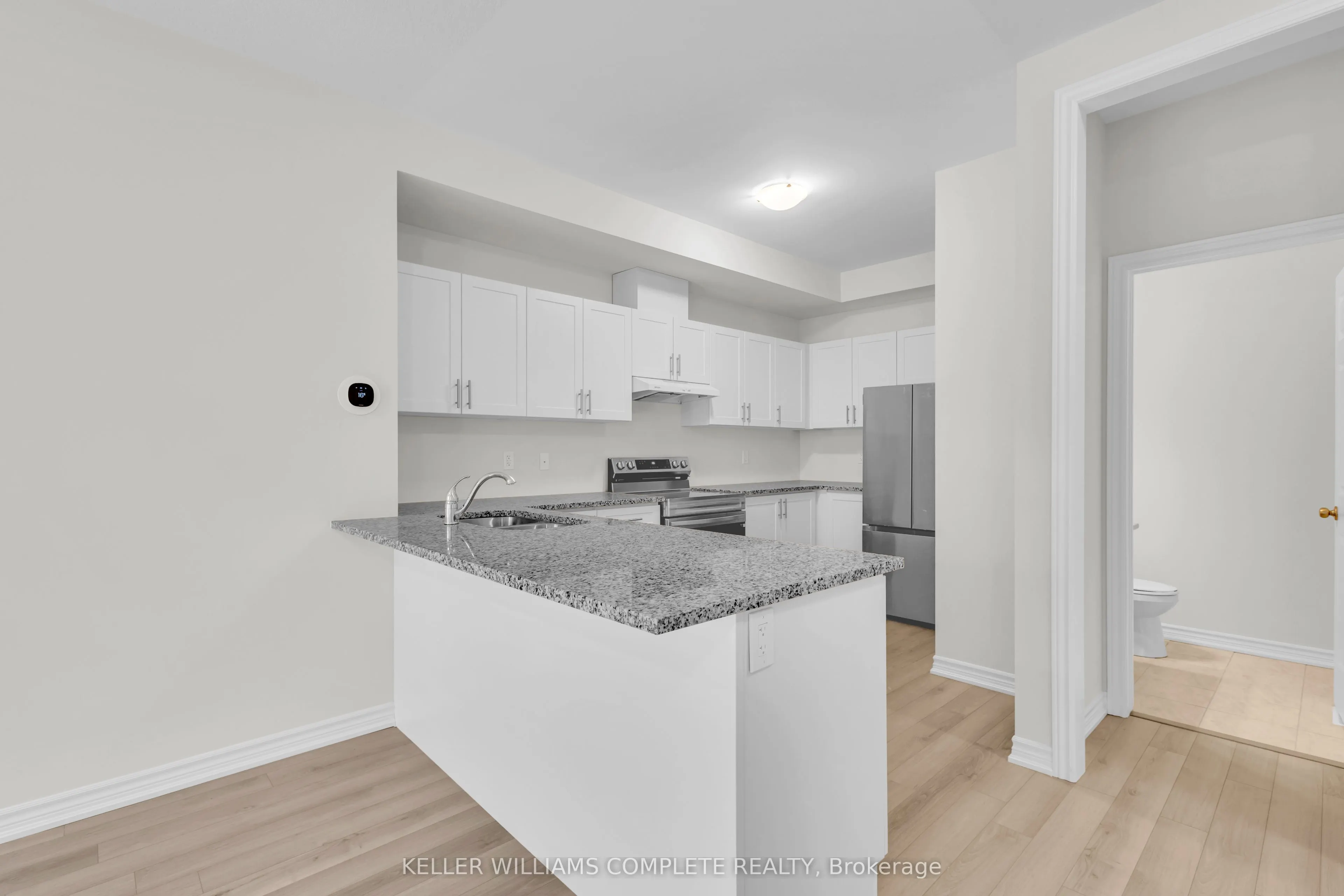 677 Park Road N, #147