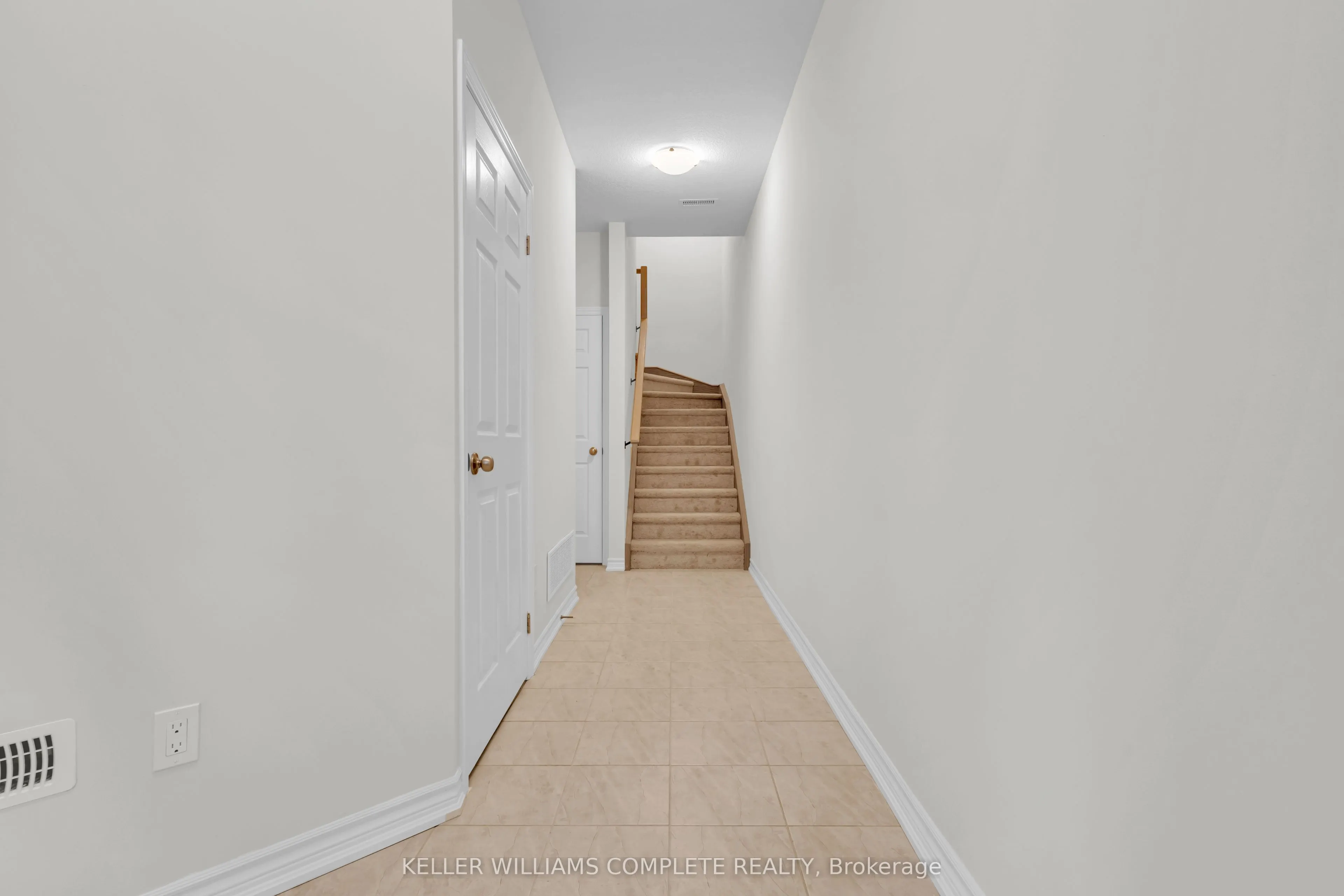 677 Park Road N, #147