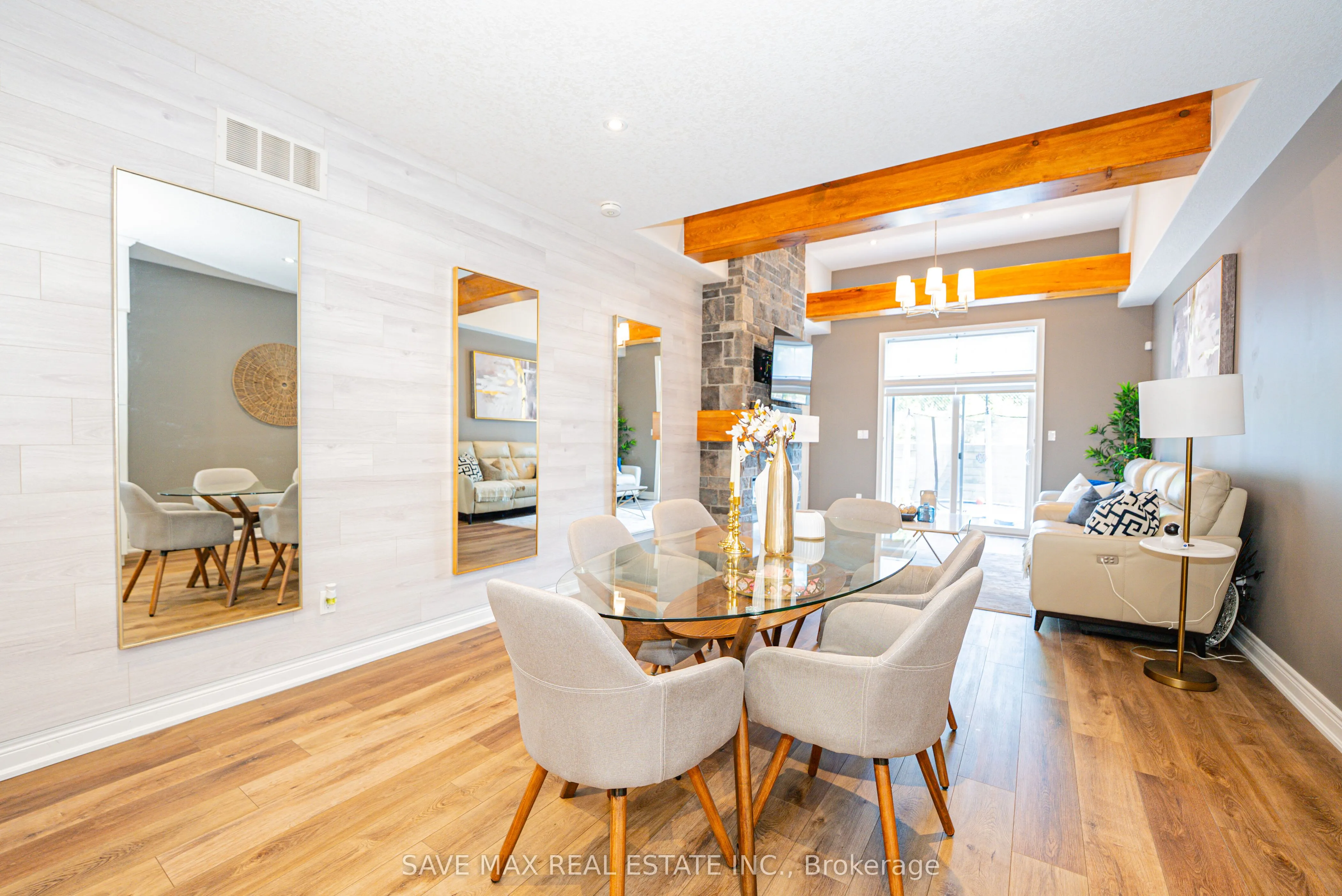 2848 King Street, #11