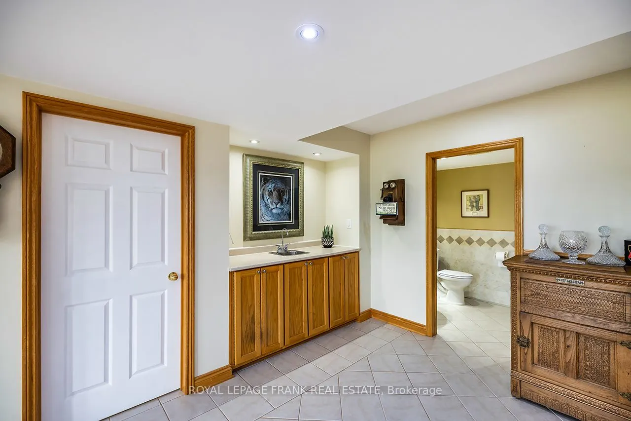 202 Southcrest Drive
