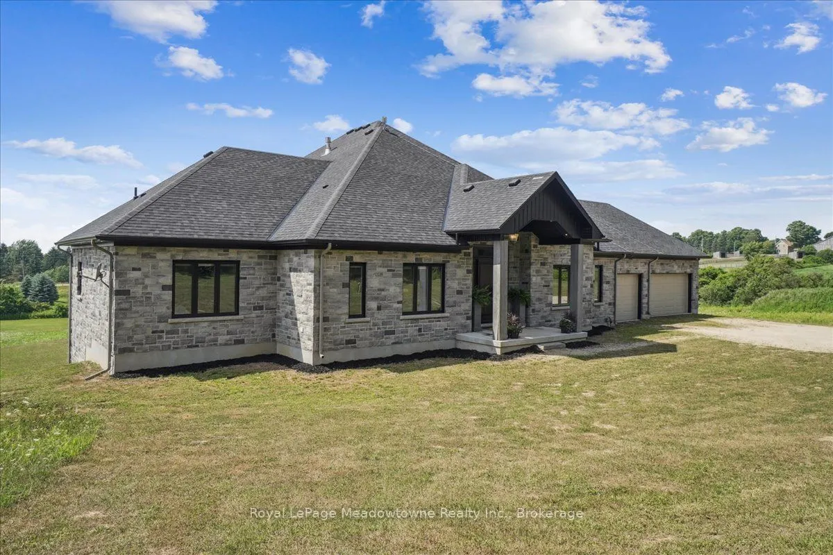 8837 Wellington Road 124