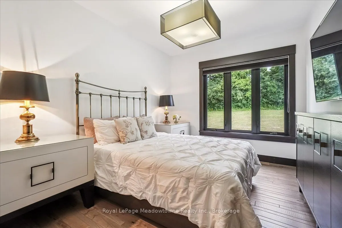 8837 Wellington Road 124